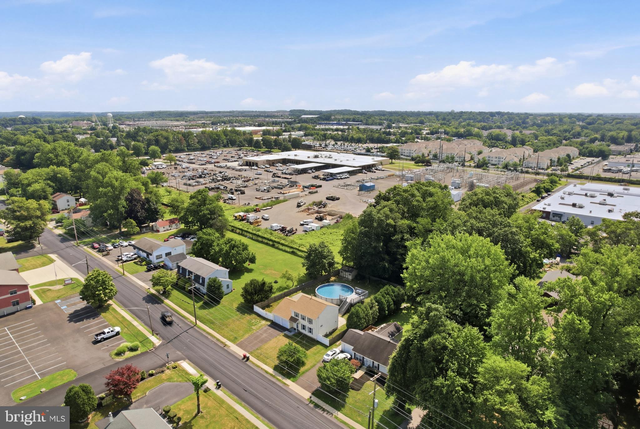 SPEEDWAY - Residential