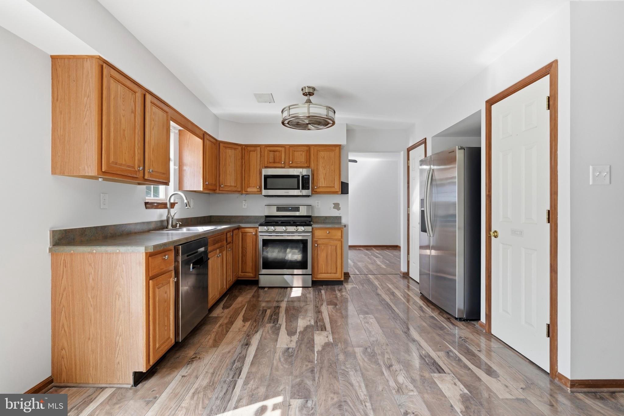SPEEDWAY - Residential