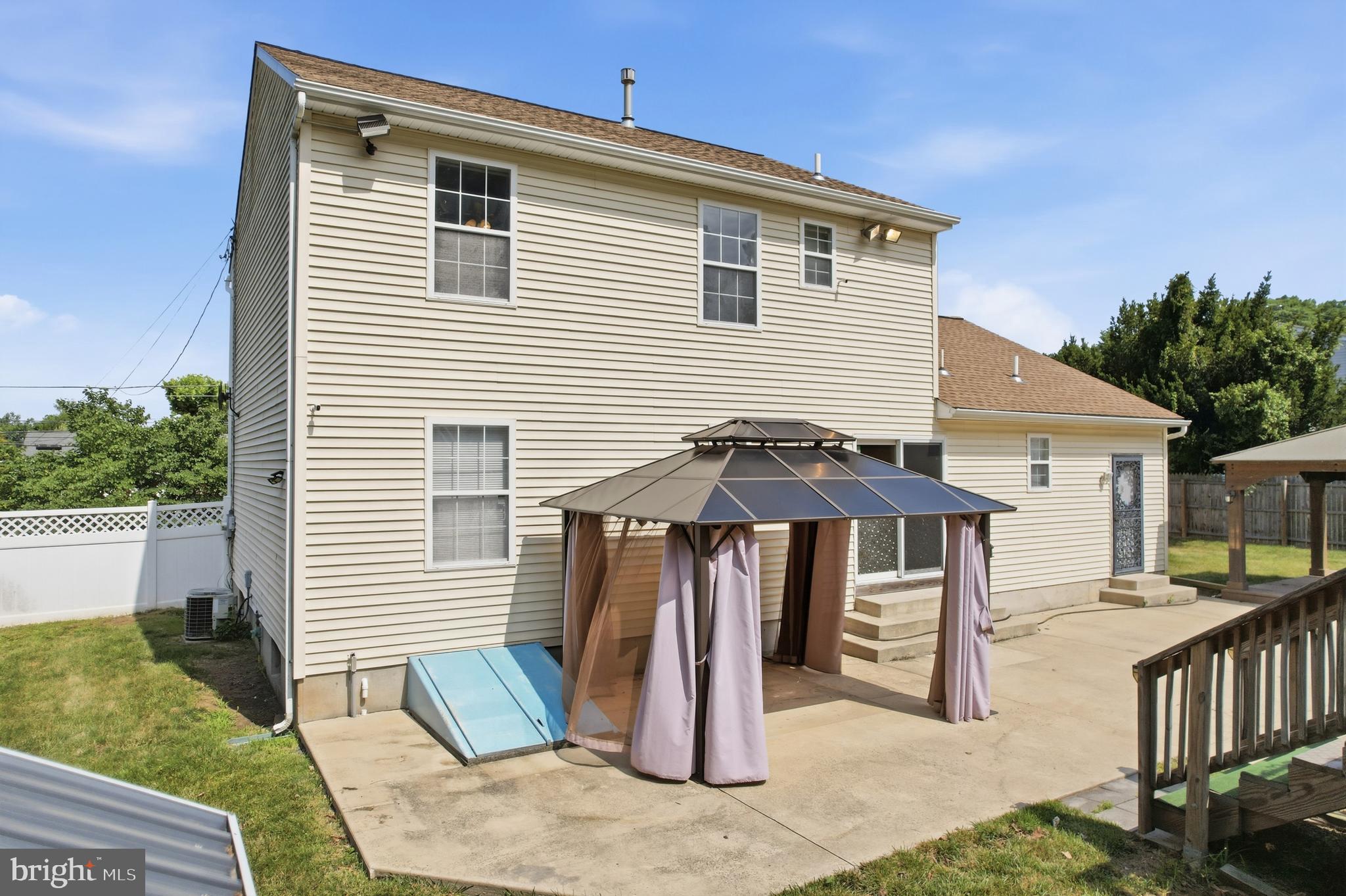 SPEEDWAY - Residential