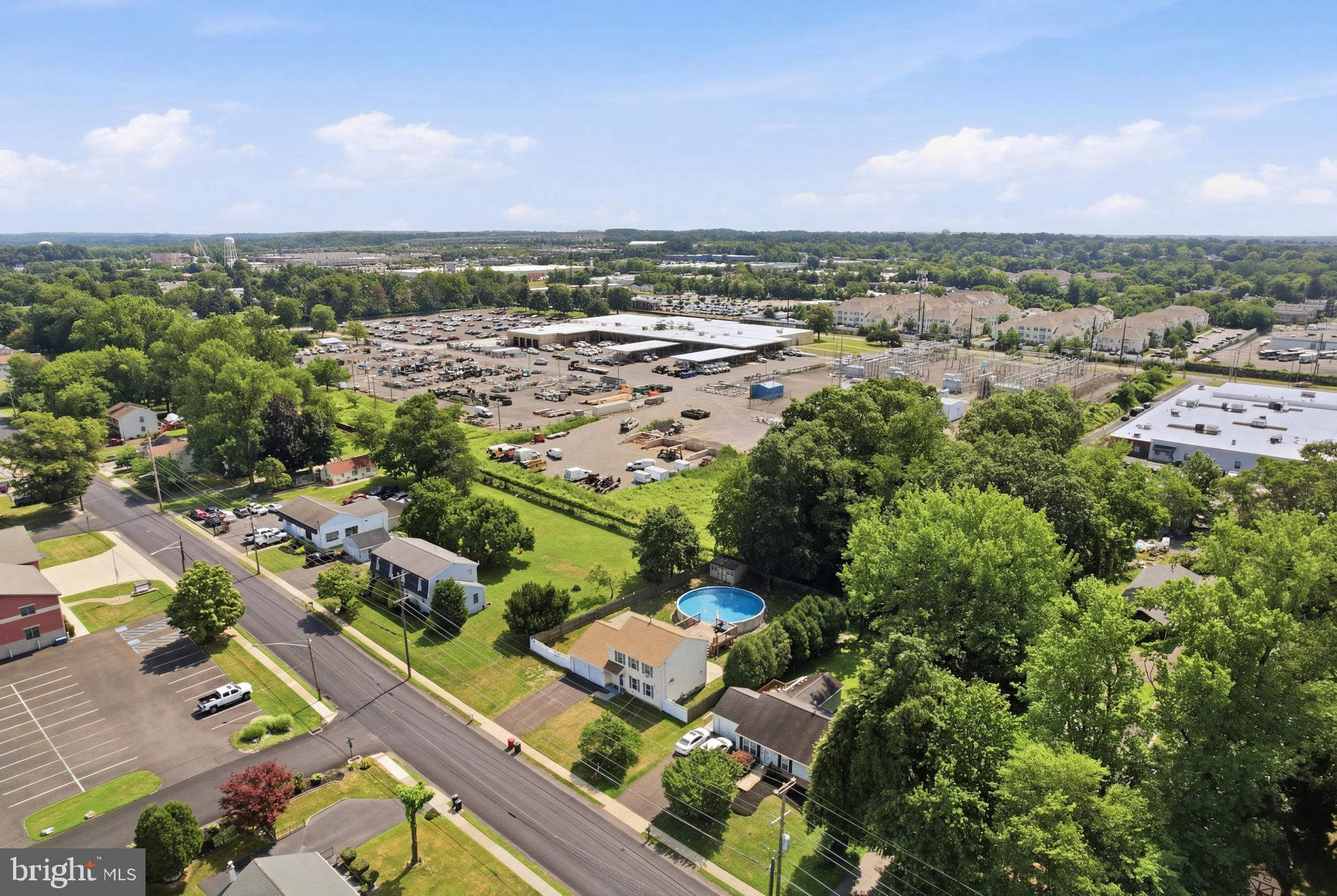 SPEEDWAY - Residential