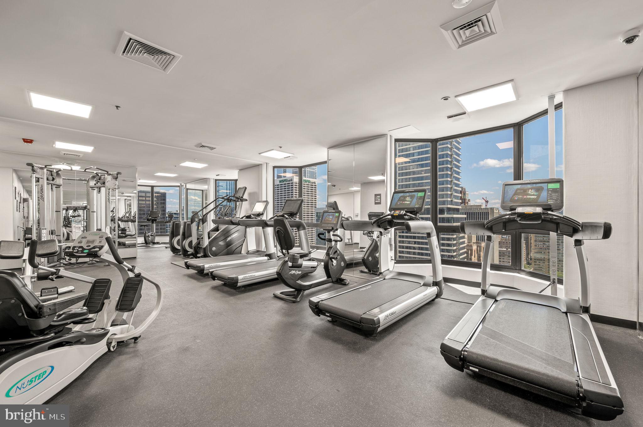 RITTENHOUSE SQUARE - Residential Lease