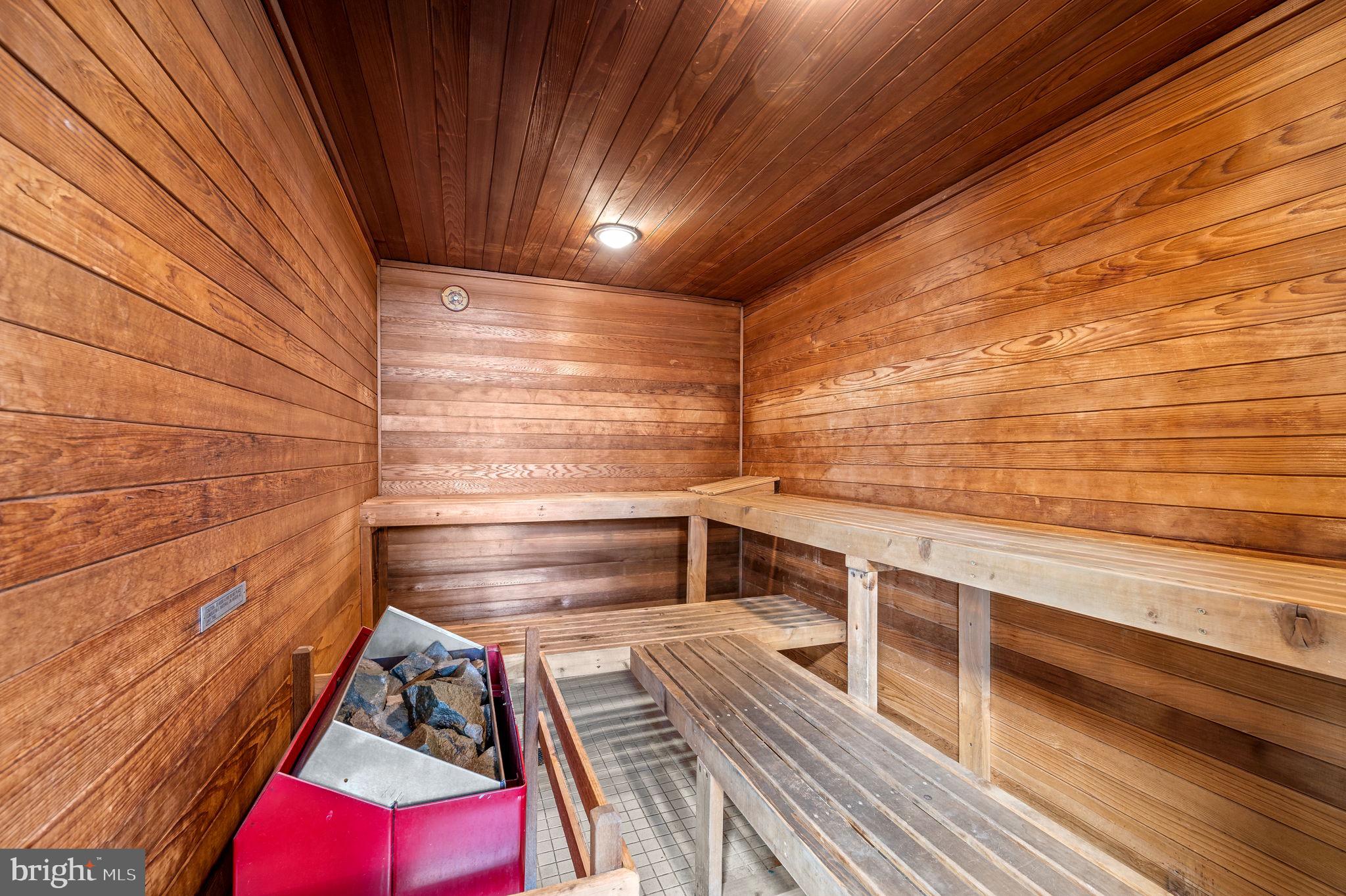 RITTENHOUSE SQUARE - Residential Lease