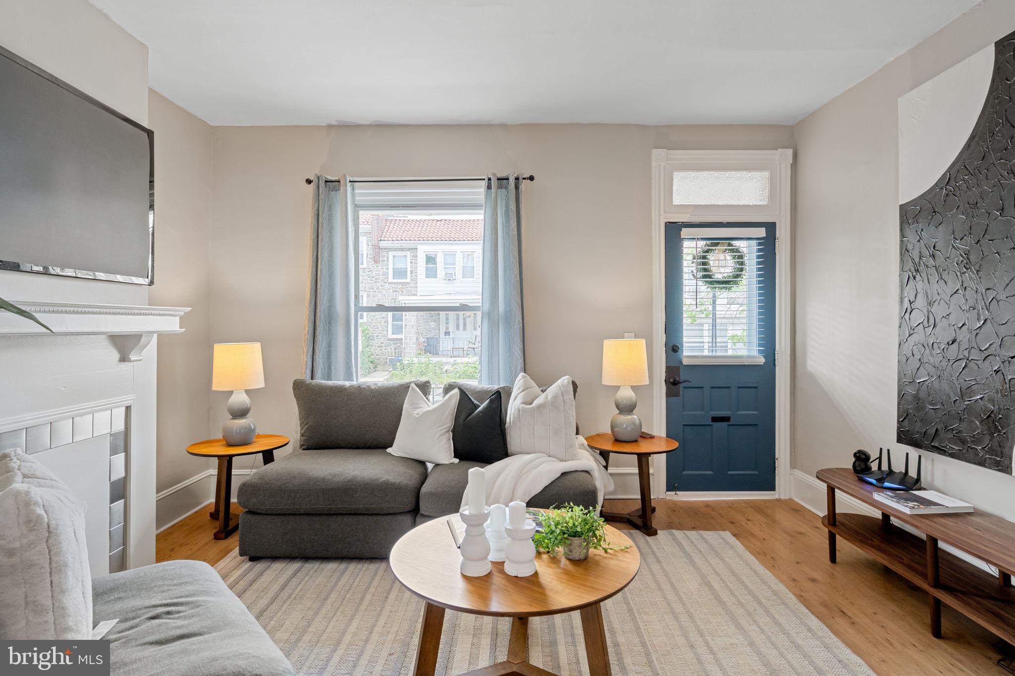 ROXBOROUGH - Residential
