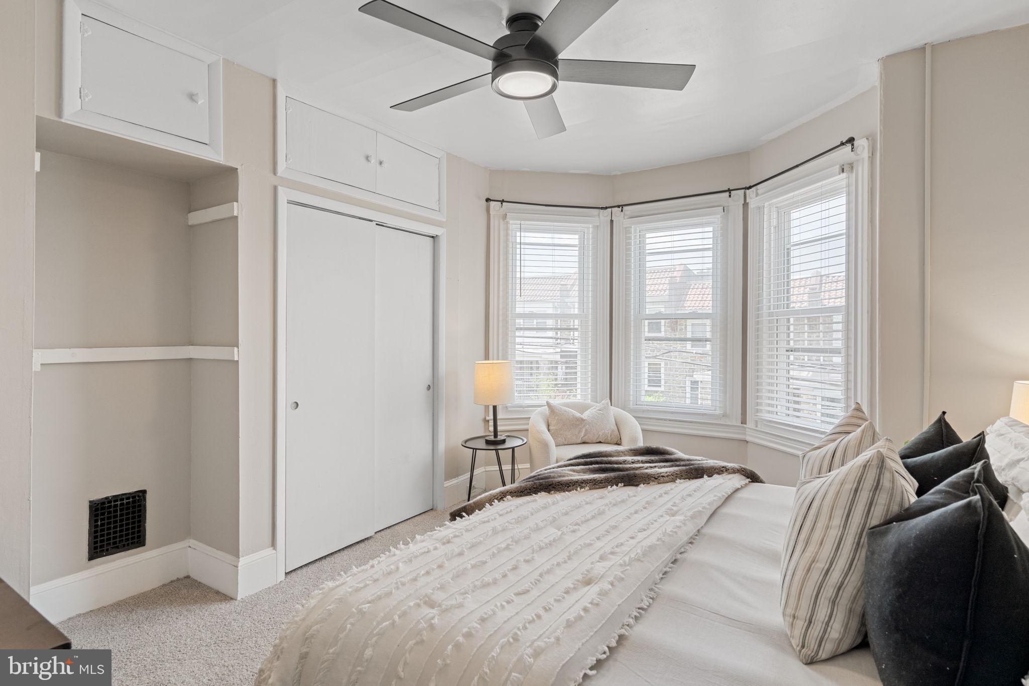 ROXBOROUGH - Residential