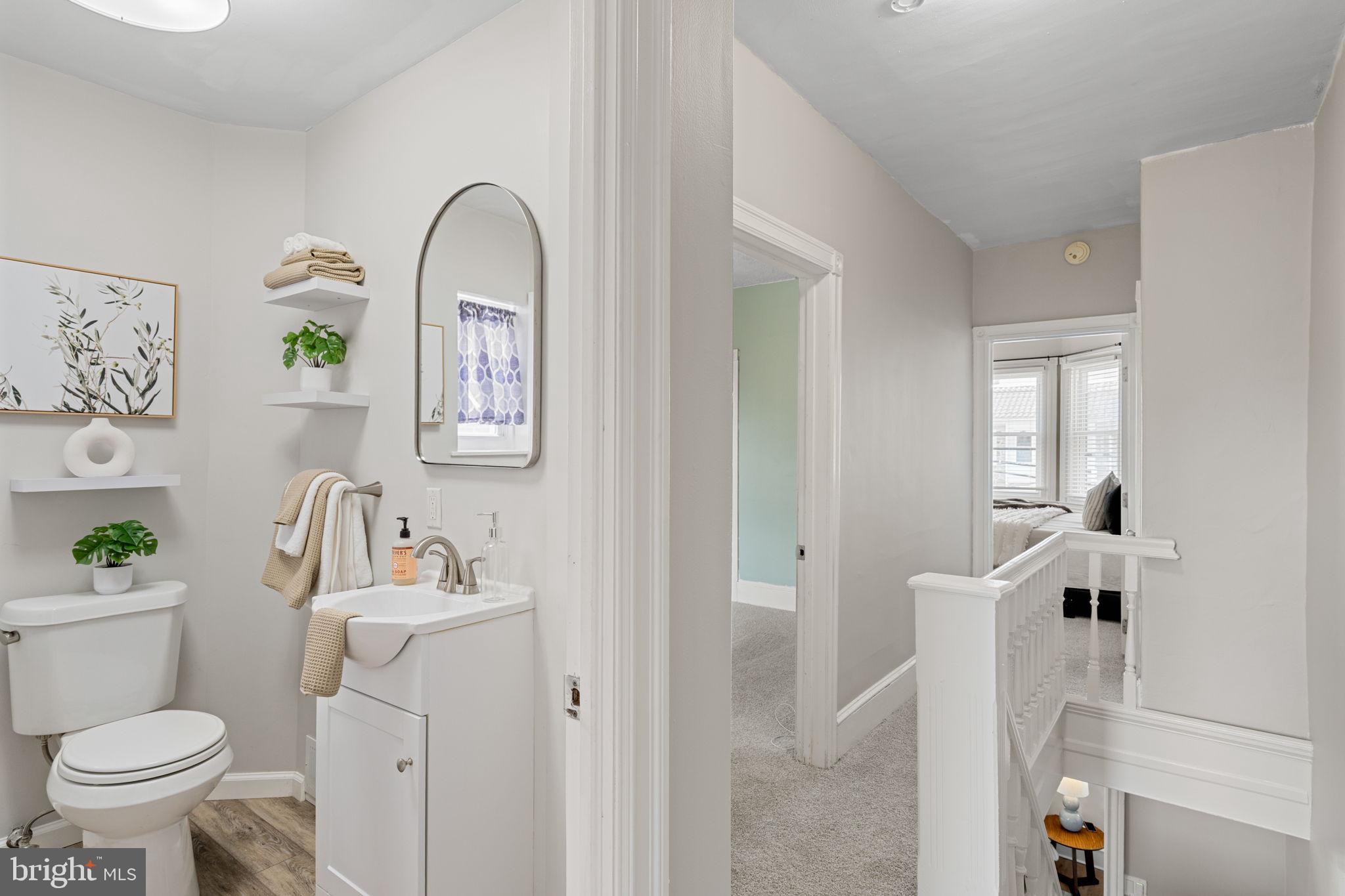 ROXBOROUGH - Residential