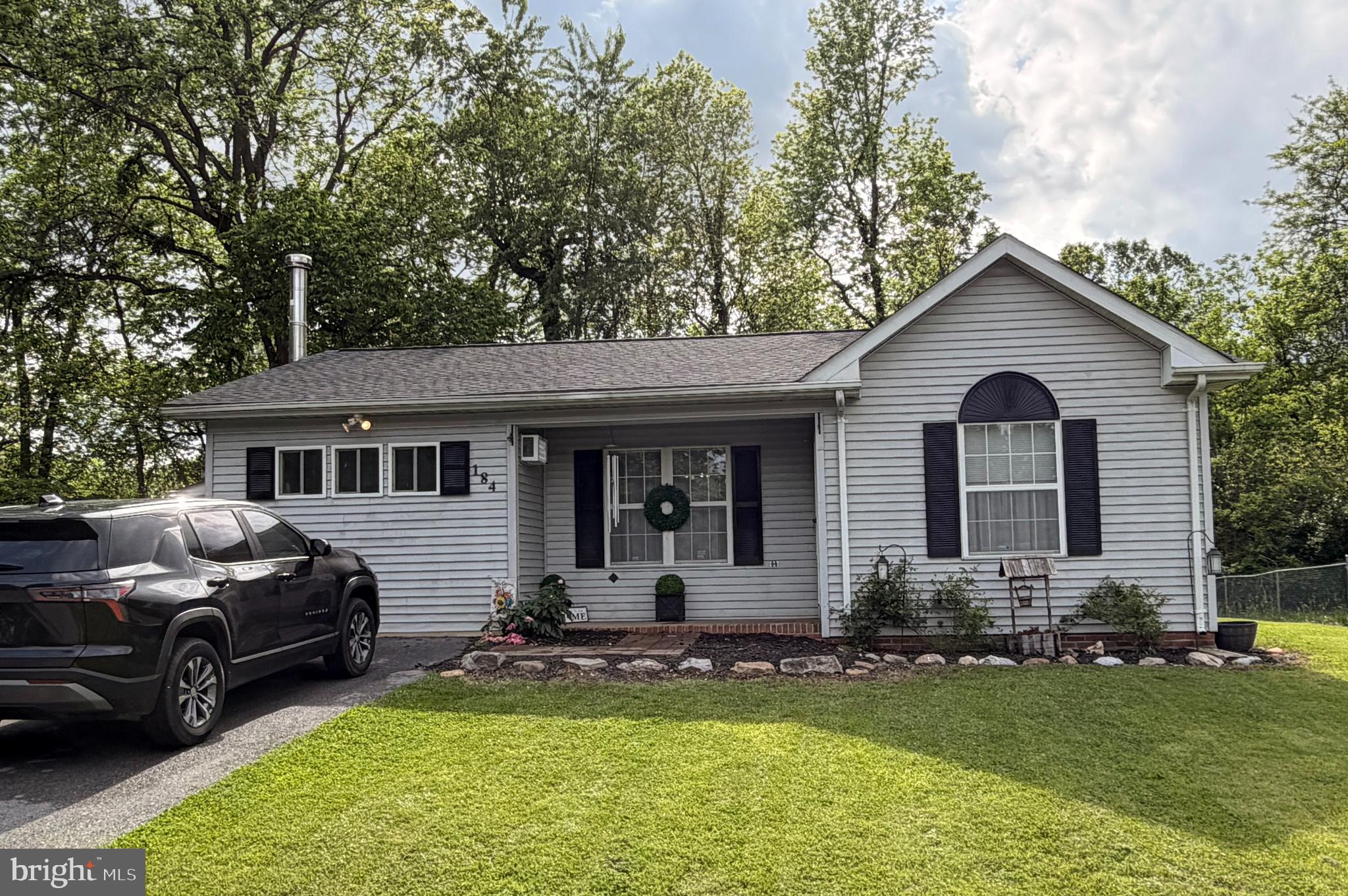 PIKEVIEW ACRES WEST - Residential
