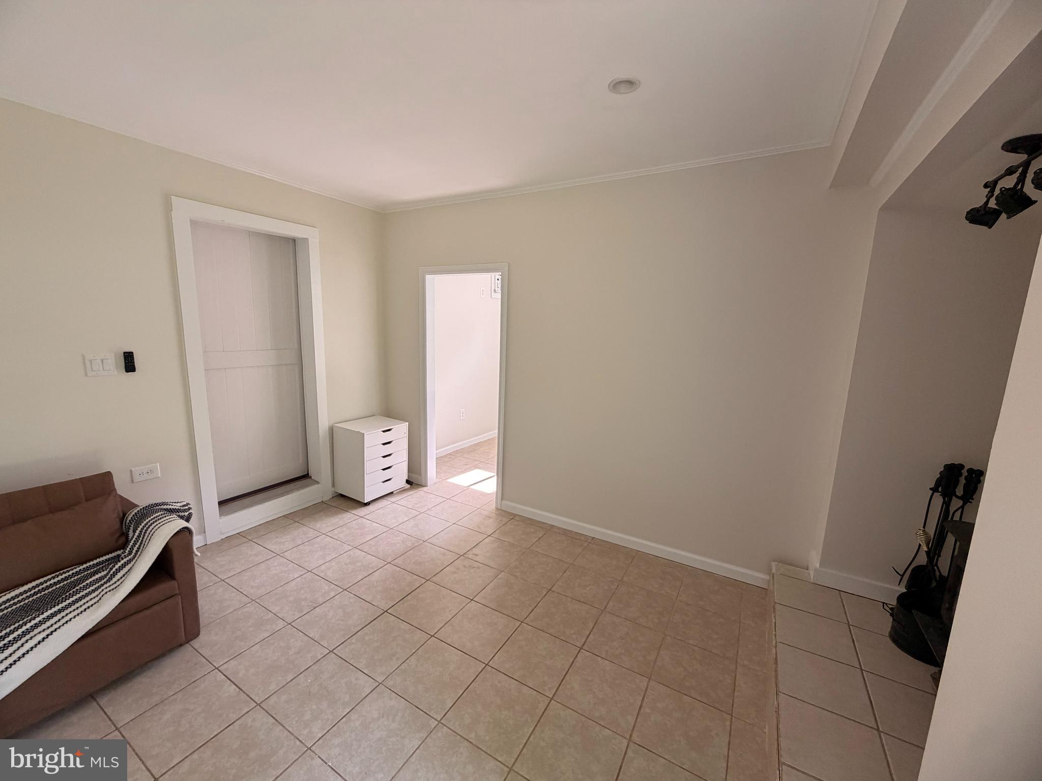 PIKEVIEW ACRES WEST - Residential