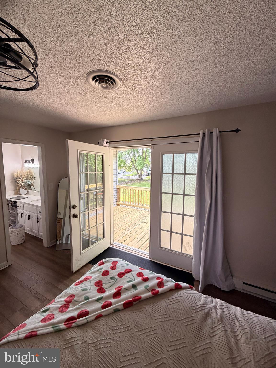 PIKEVIEW ACRES WEST - Residential