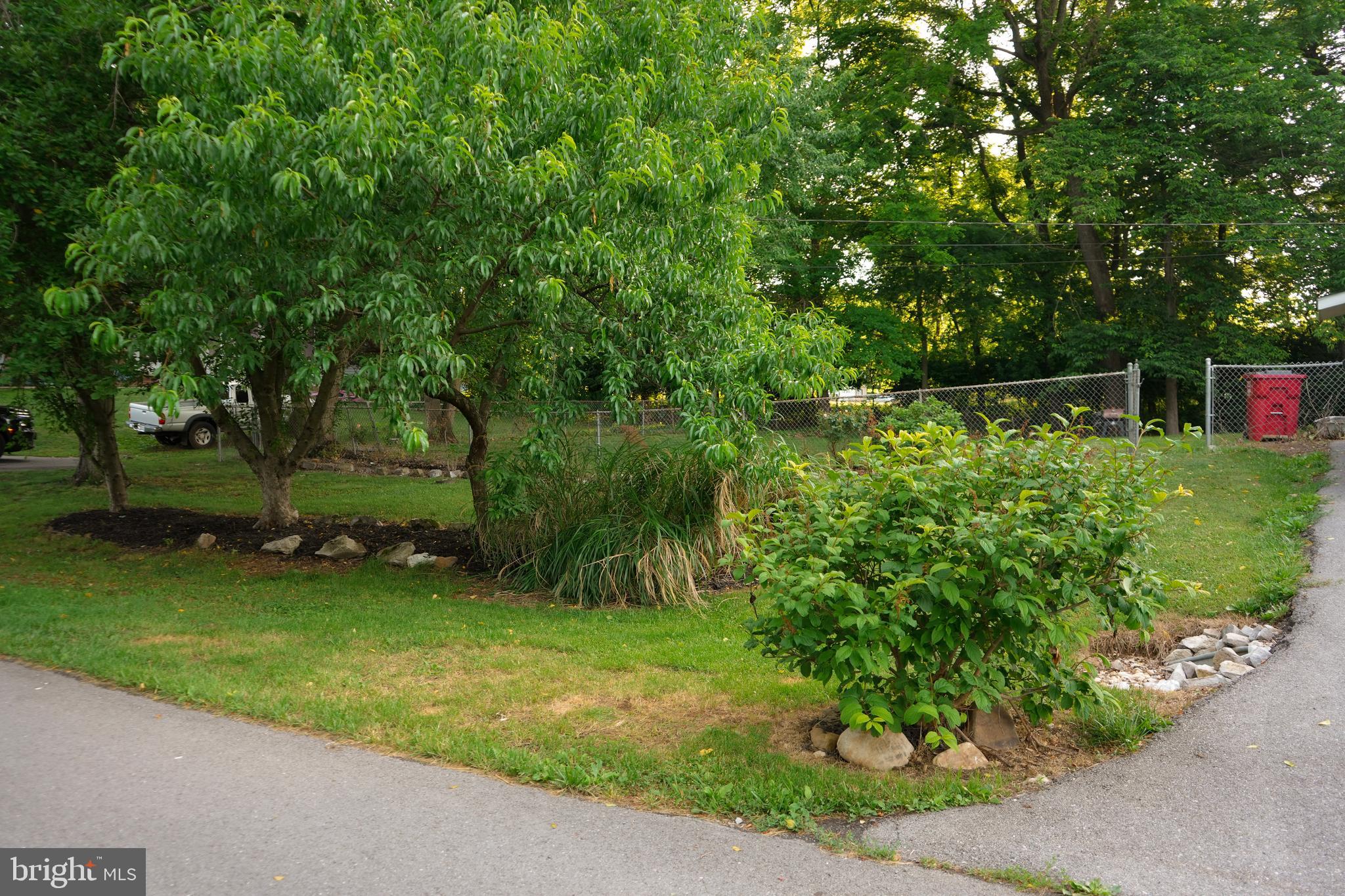 PIKEVIEW ACRES WEST - Residential