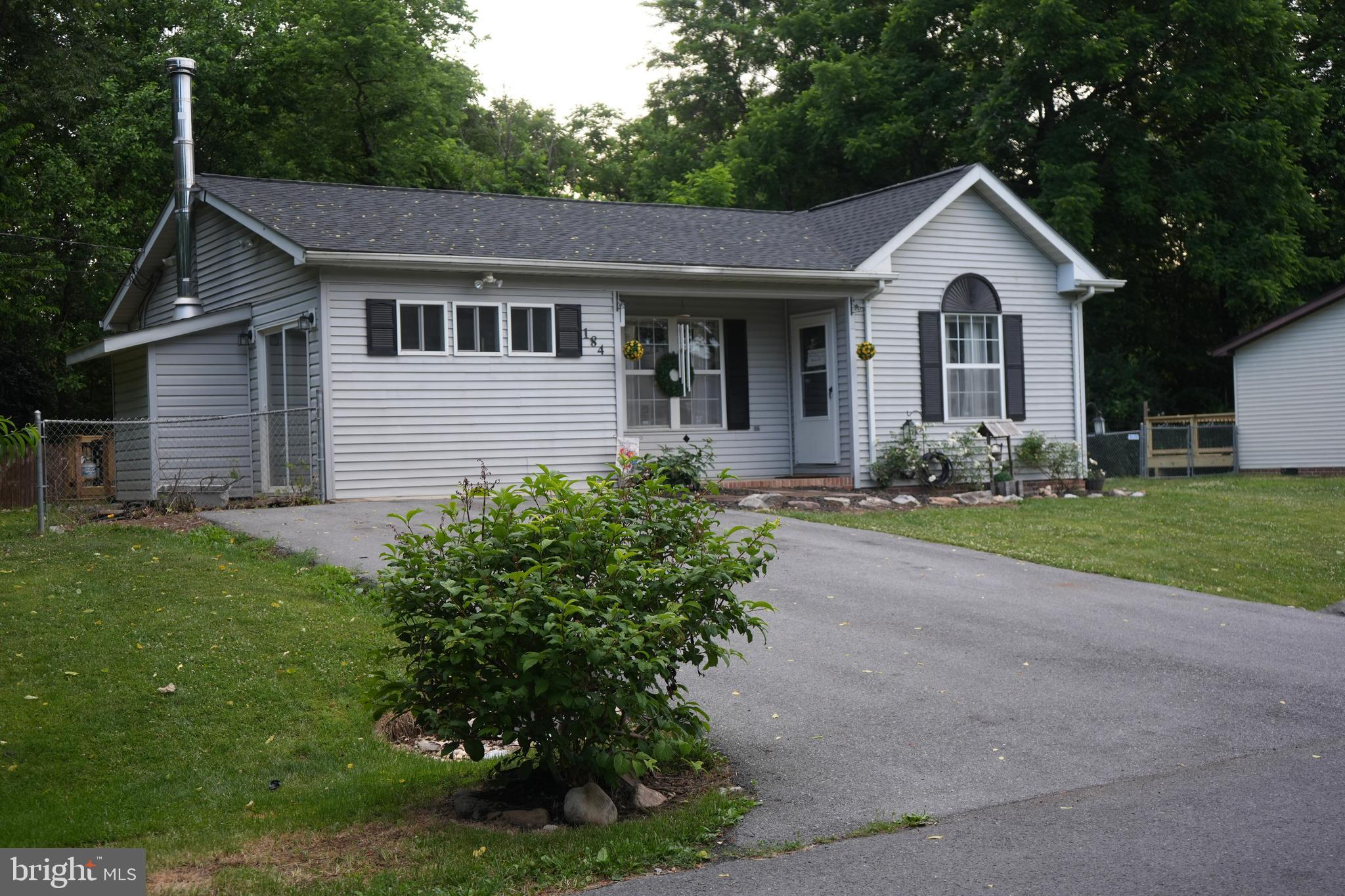PIKEVIEW ACRES WEST - Residential
