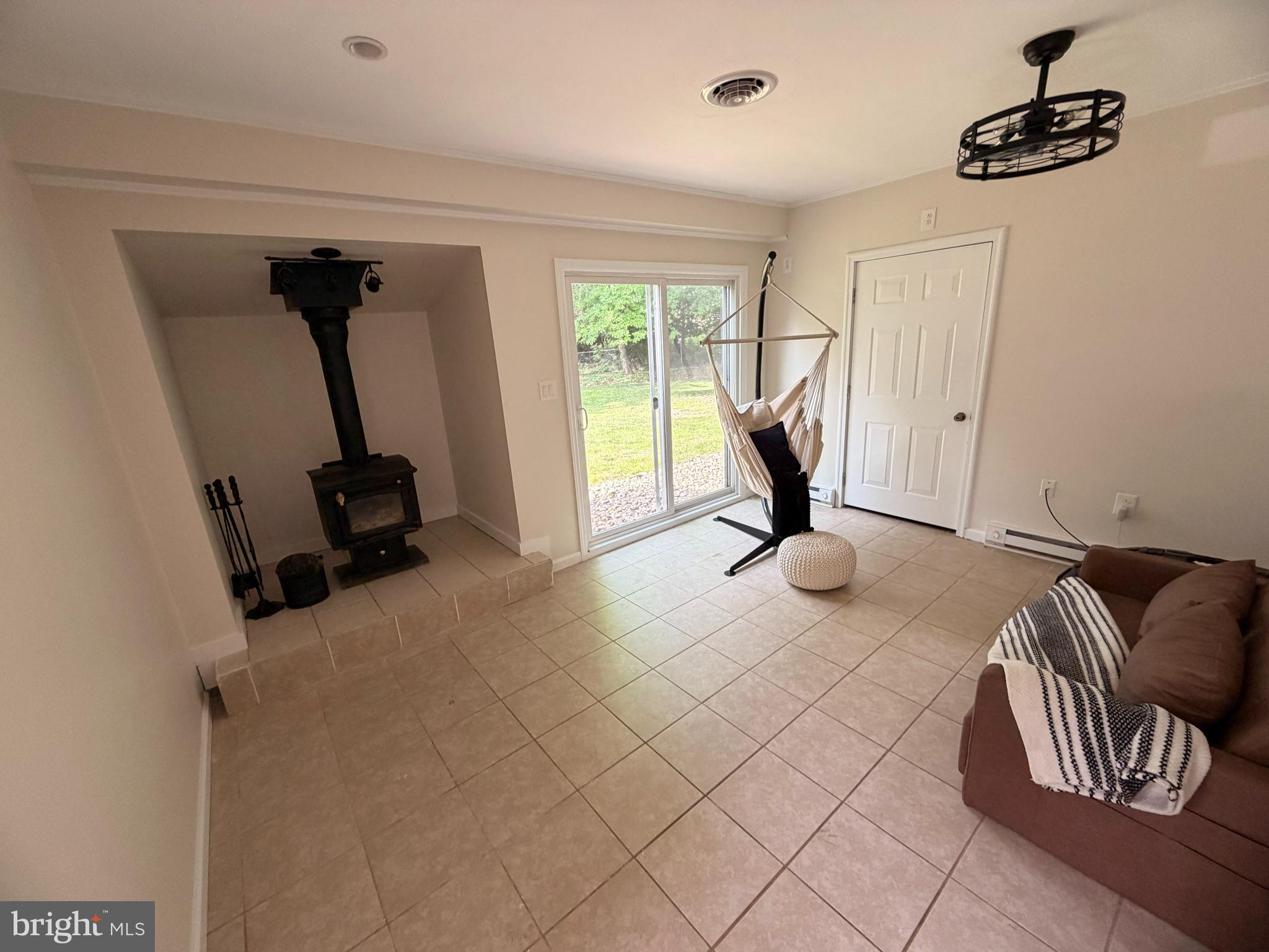 PIKEVIEW ACRES WEST - Residential