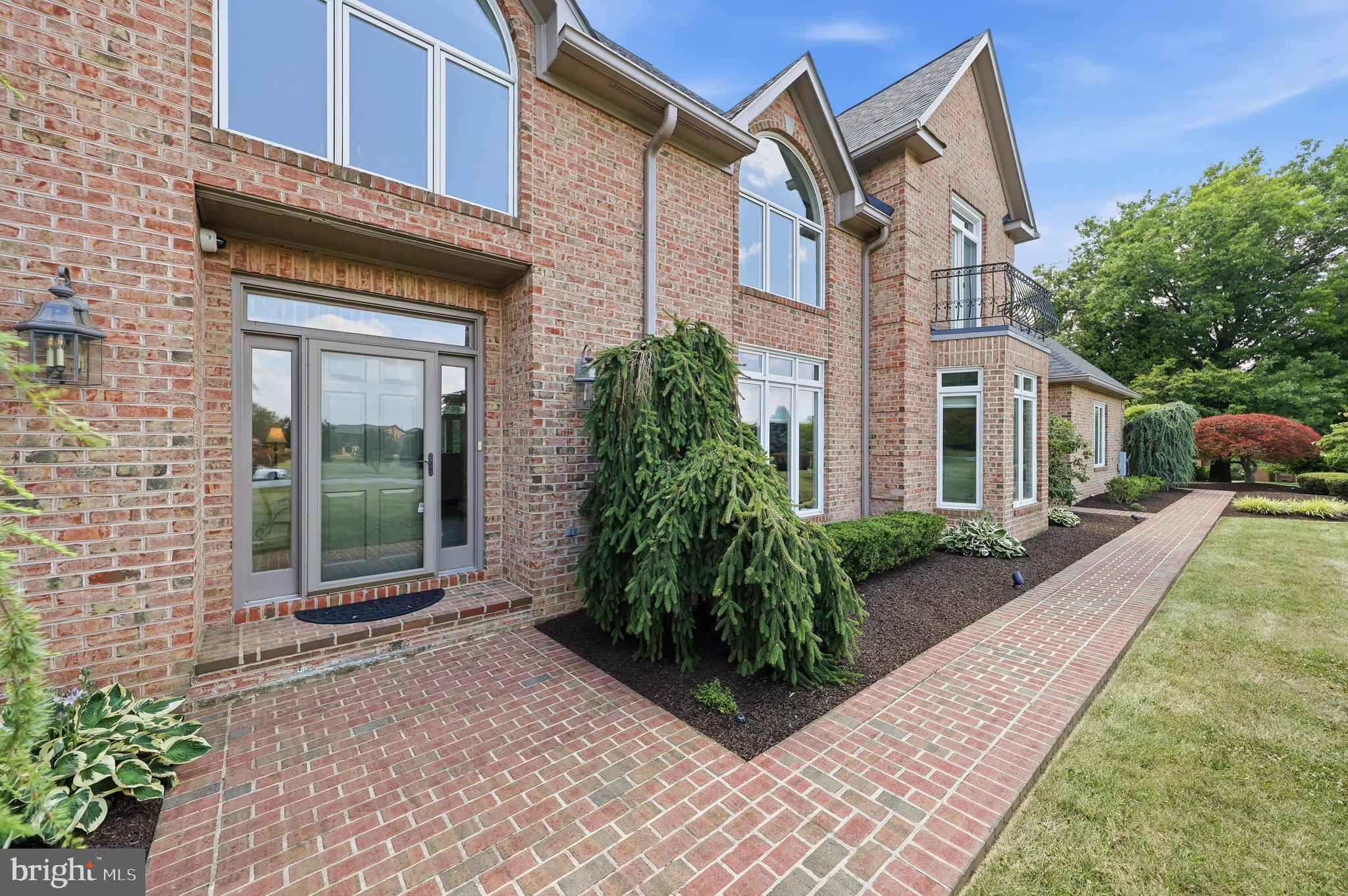 REDAMAR ESTATES - Residential