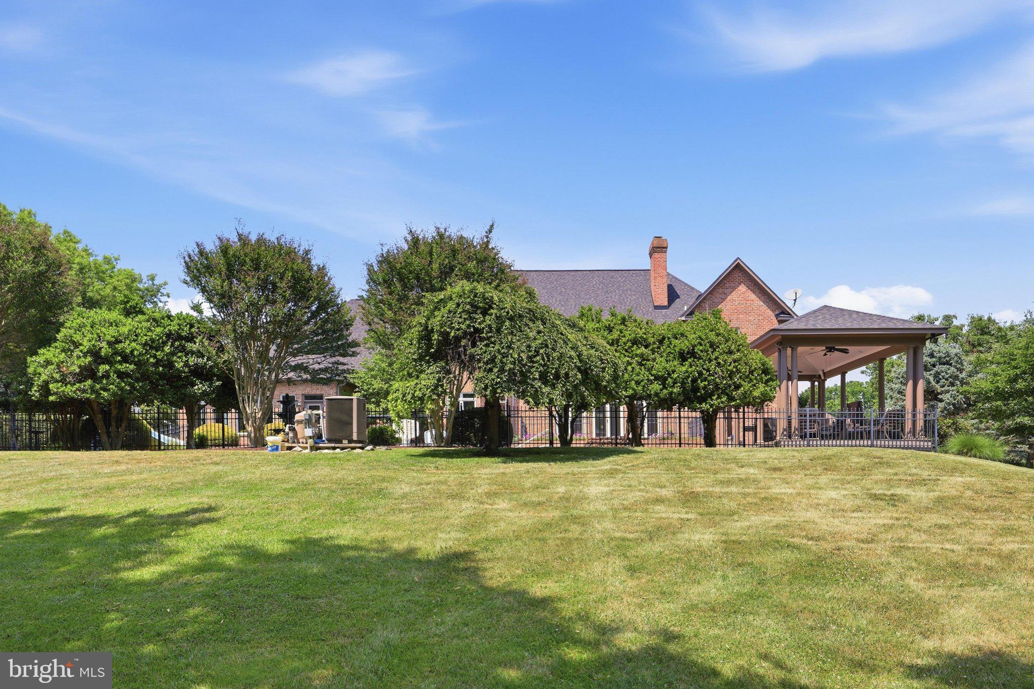 REDAMAR ESTATES - Residential