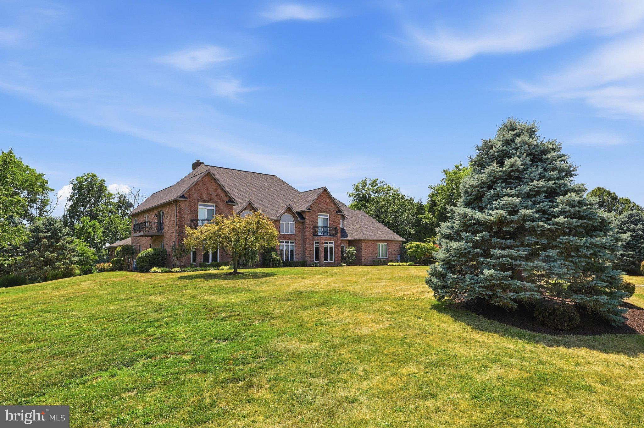 REDAMAR ESTATES - Residential