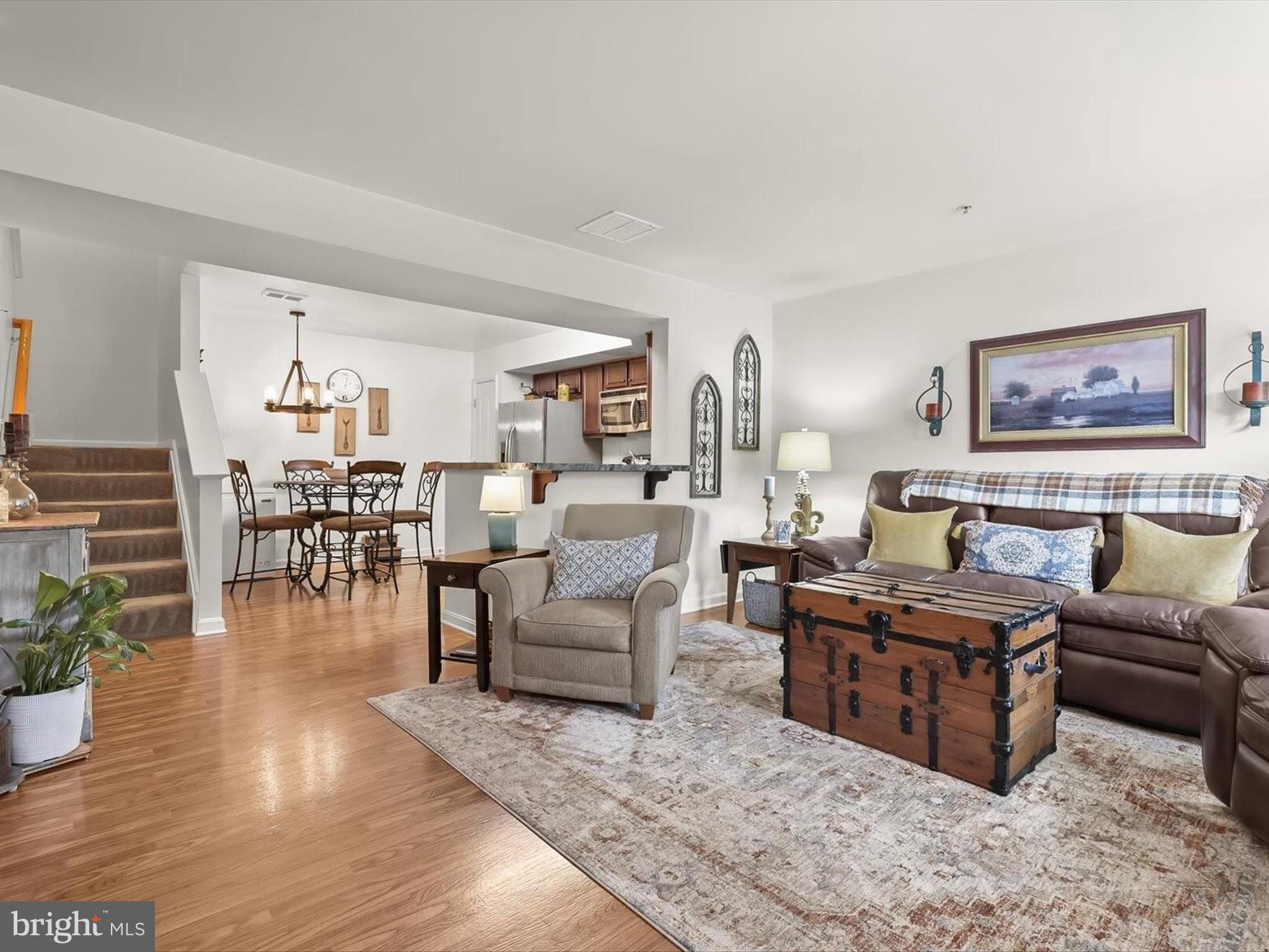 RESERVOIR RIDGE - Residential