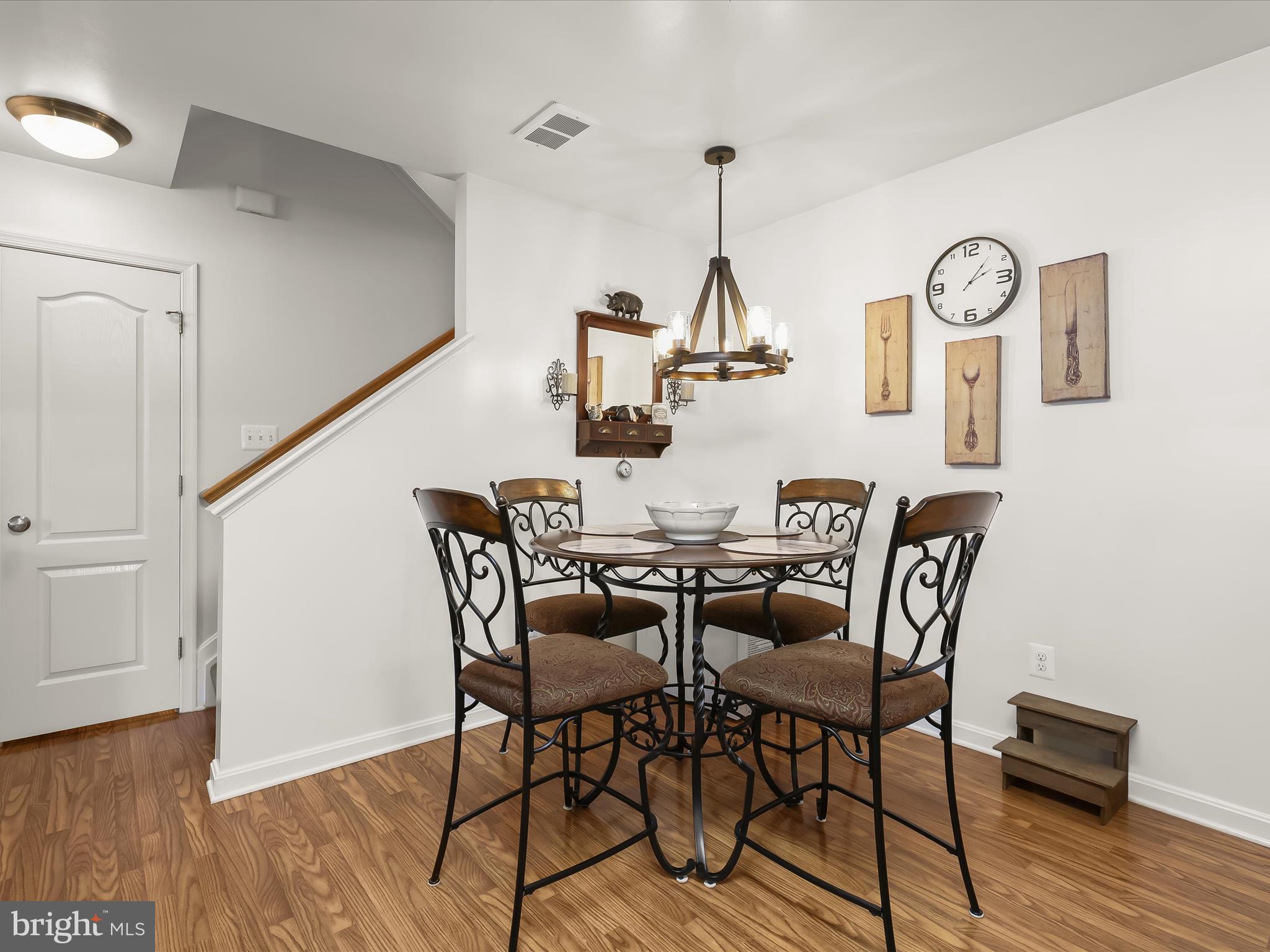RESERVOIR RIDGE - Residential