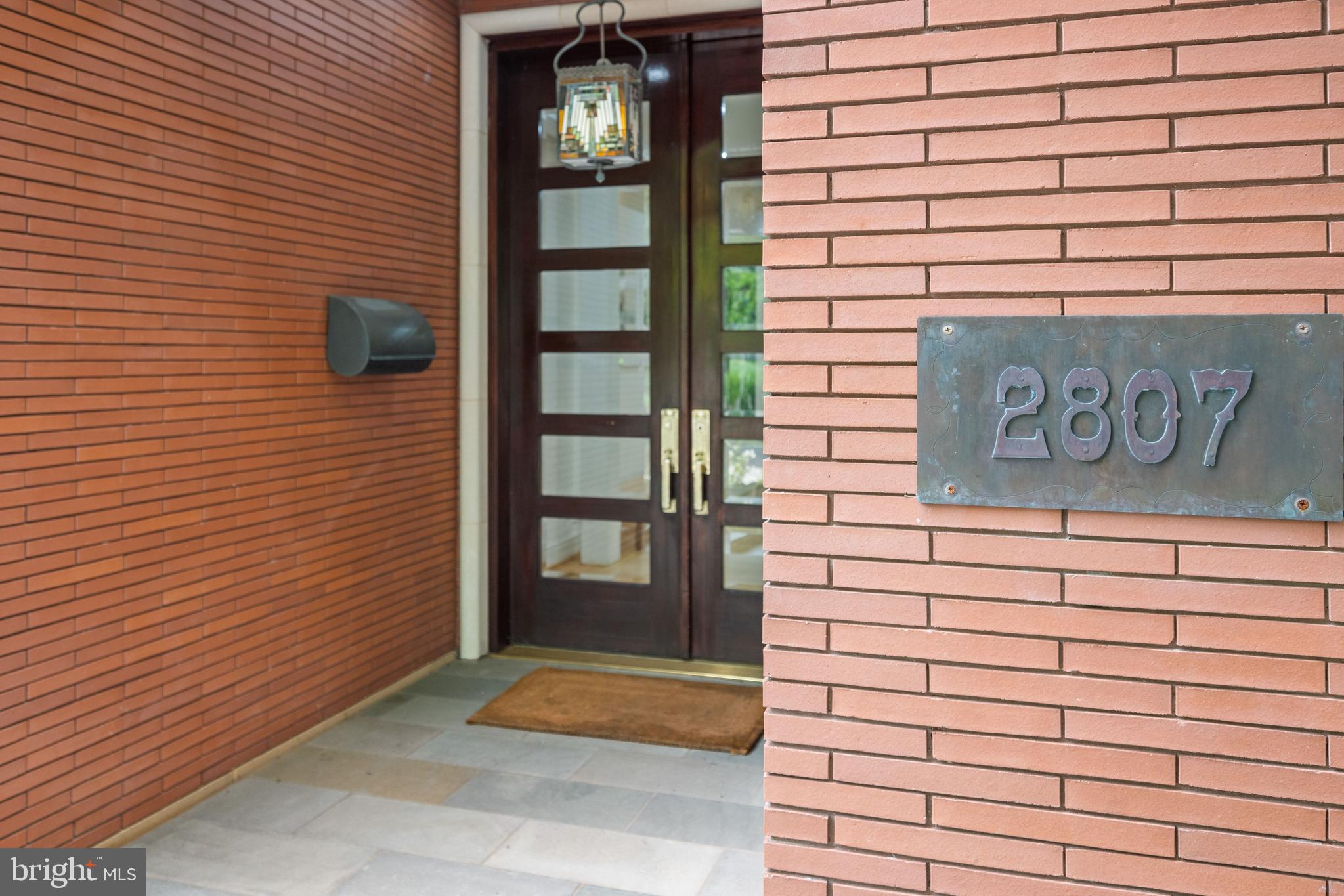 FOREST HILLS - Residential