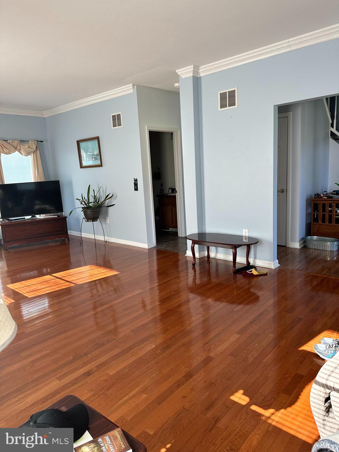 BROADWAY SOUTH - Residential