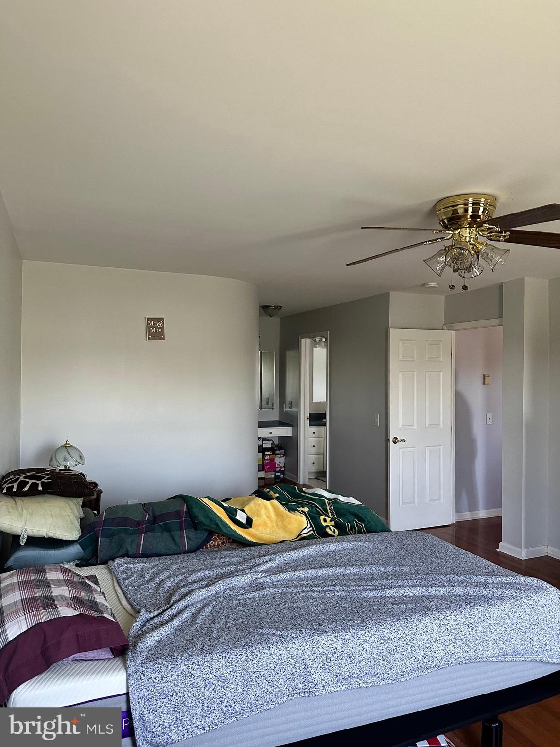BROADWAY SOUTH - Residential