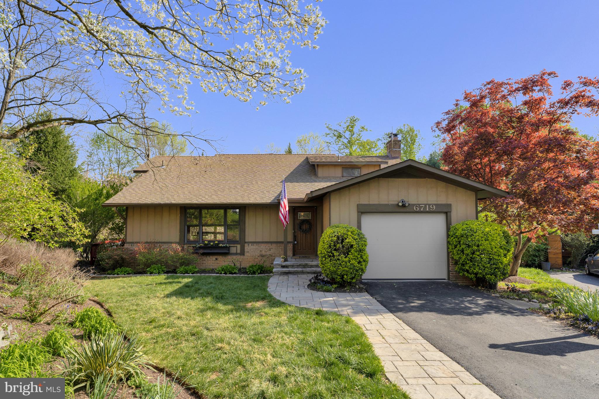 CROSSWOODS - Residential