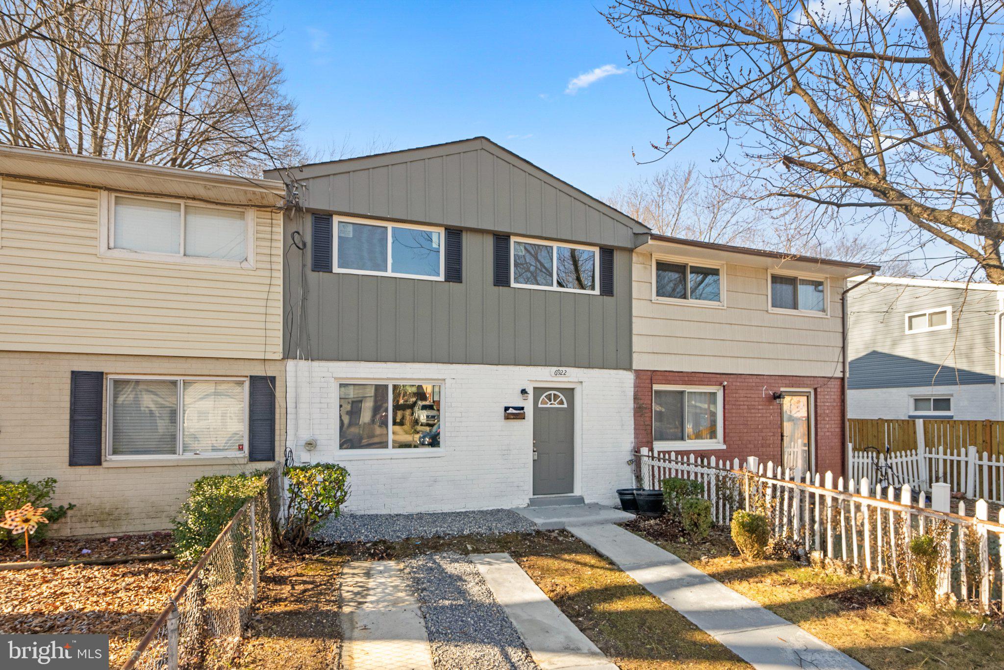 KENT VILLAGE - Residential