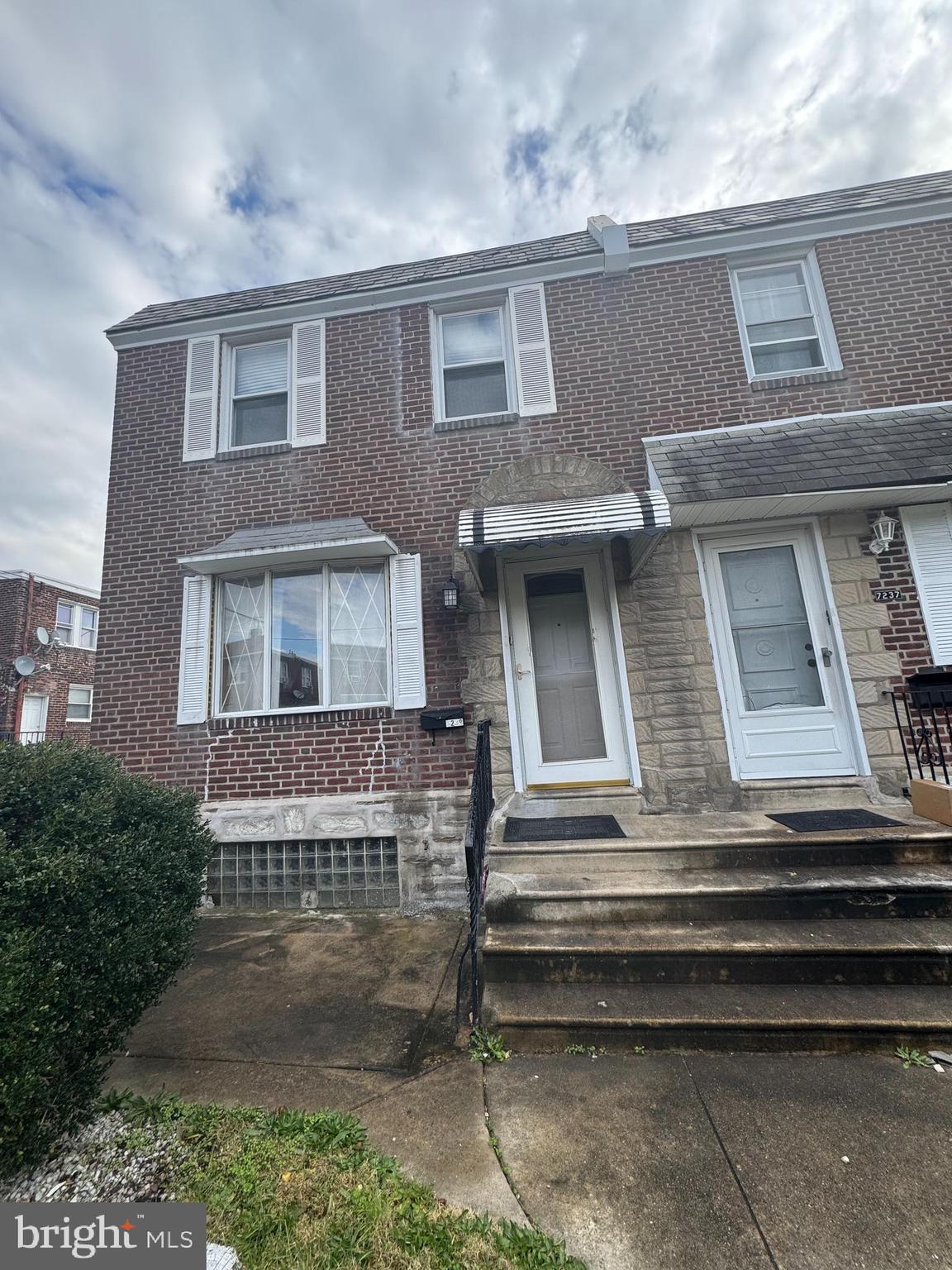 PHILADELPHIA (NORTHEAST) - Residential