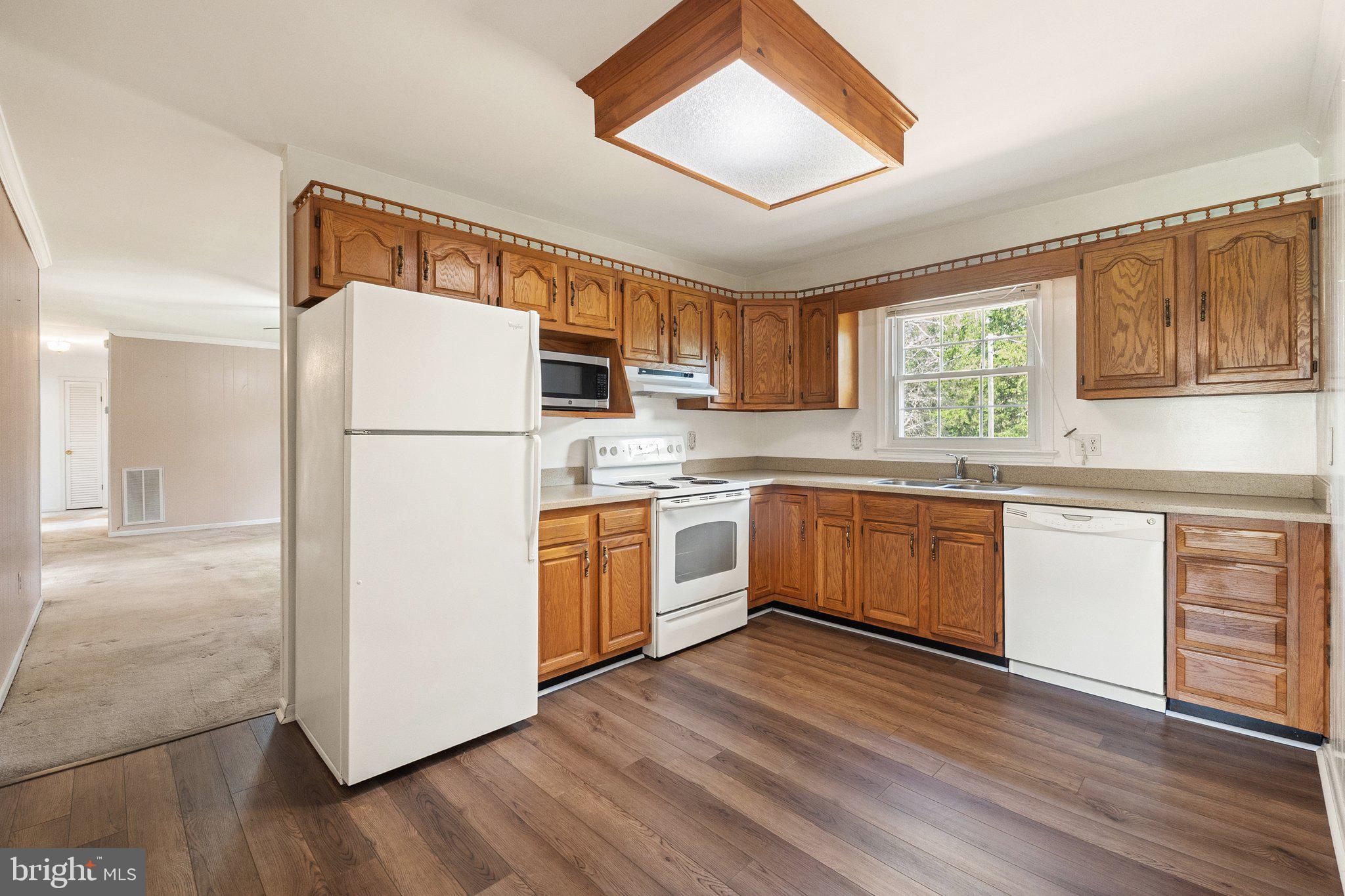 CHERRY HILL - Residential