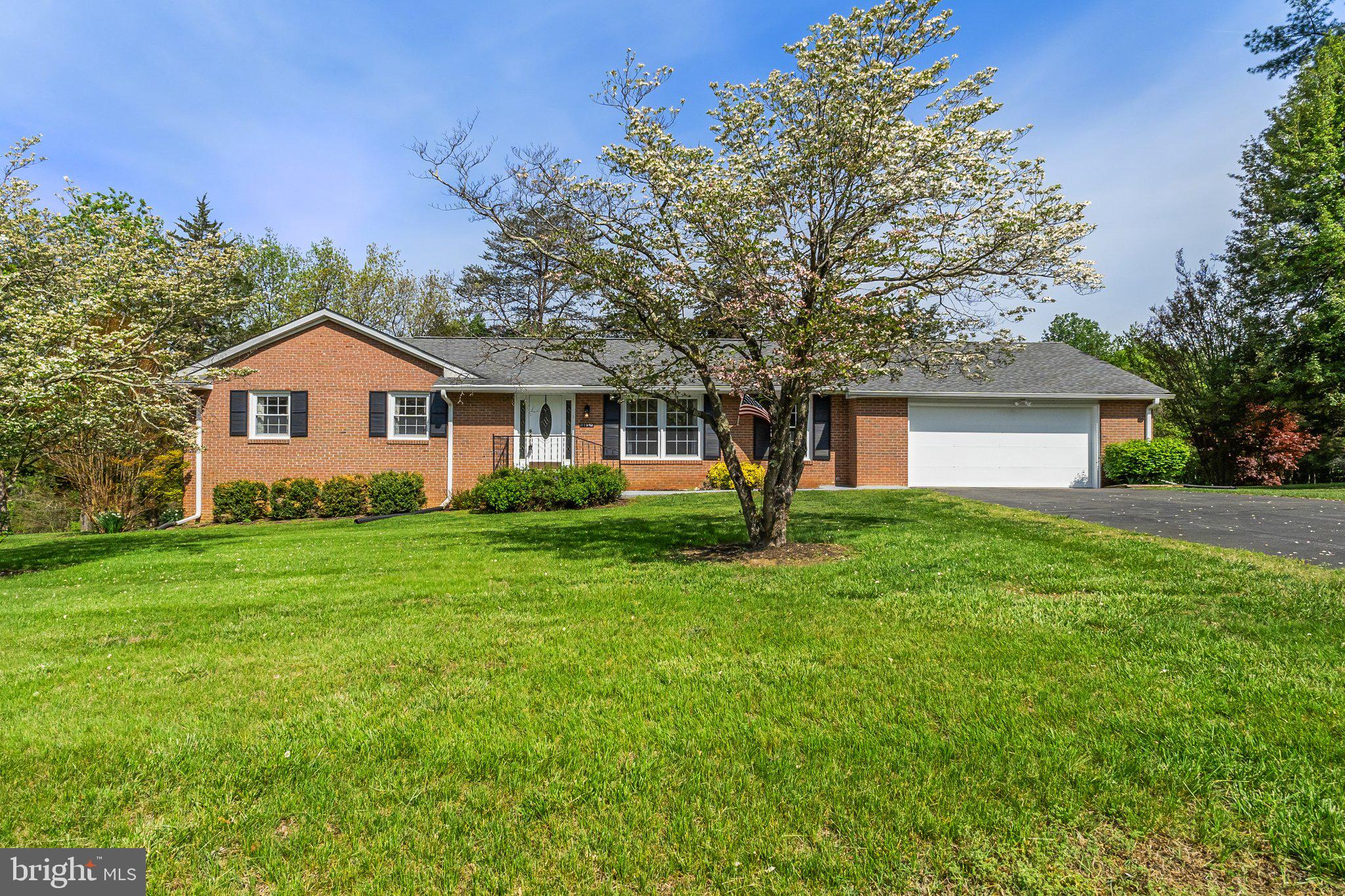 CHERRY HILL - Residential
