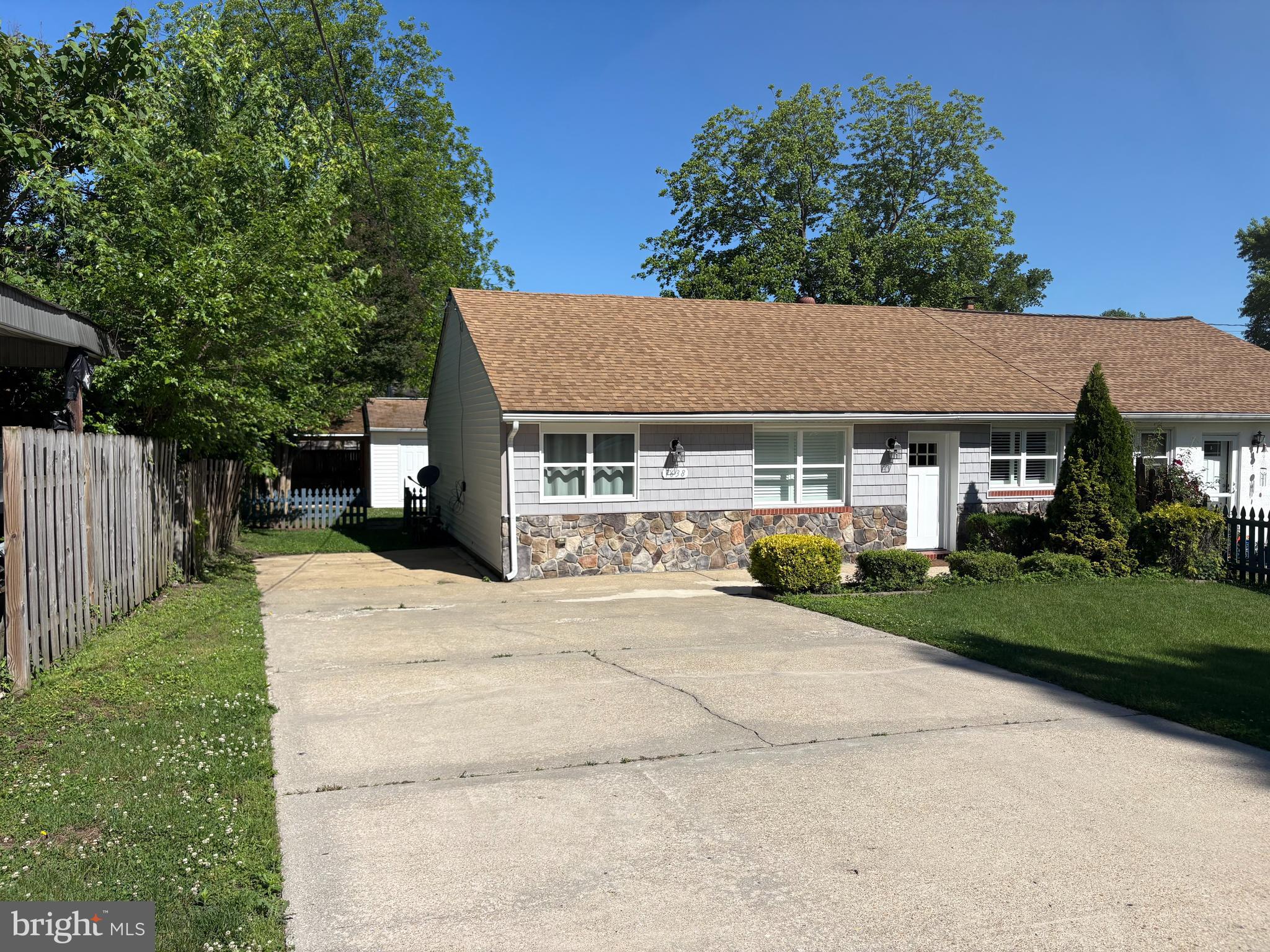 MT PLEASANT BEACH - Residential