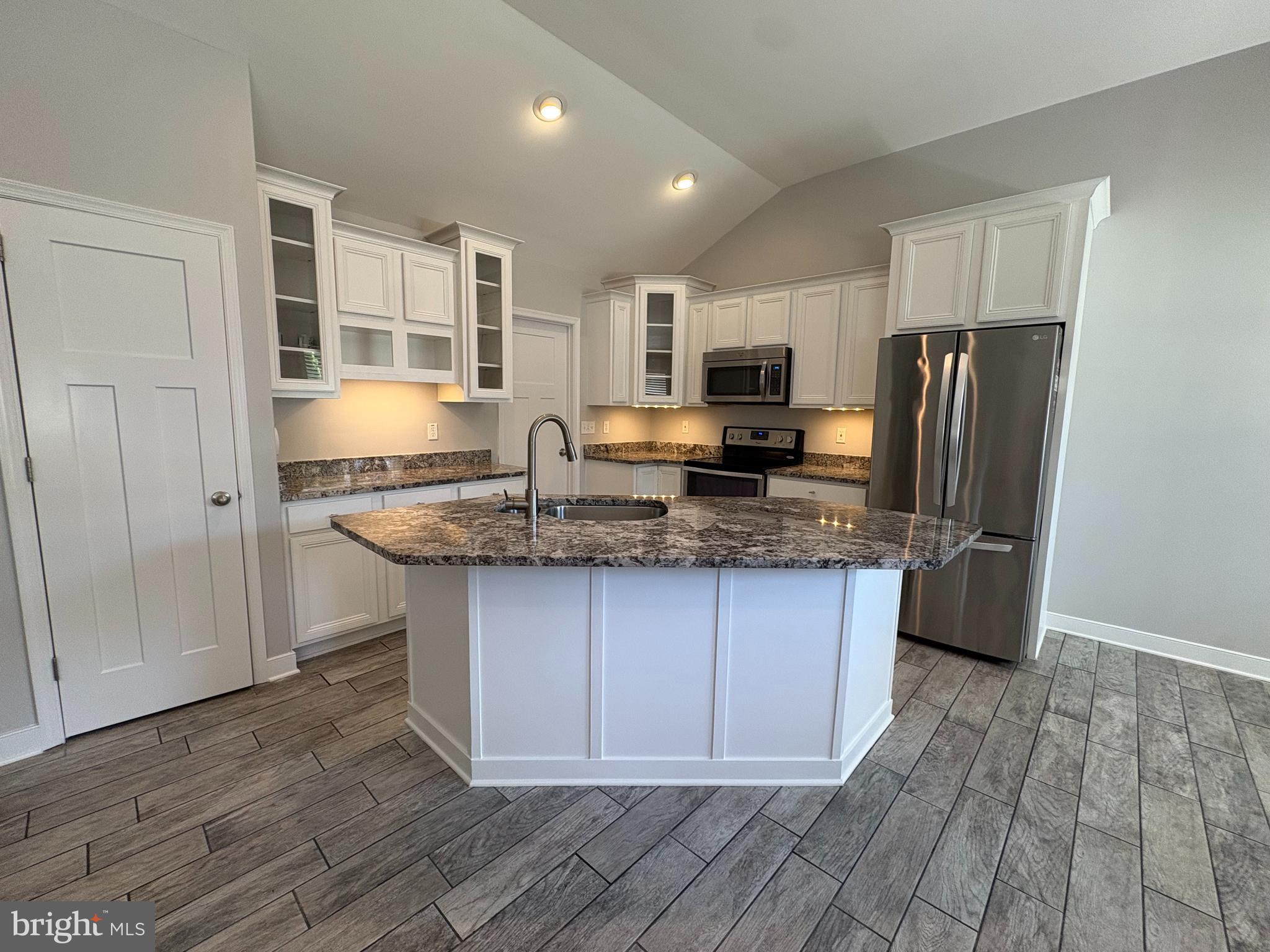 MT PLEASANT BEACH - Residential