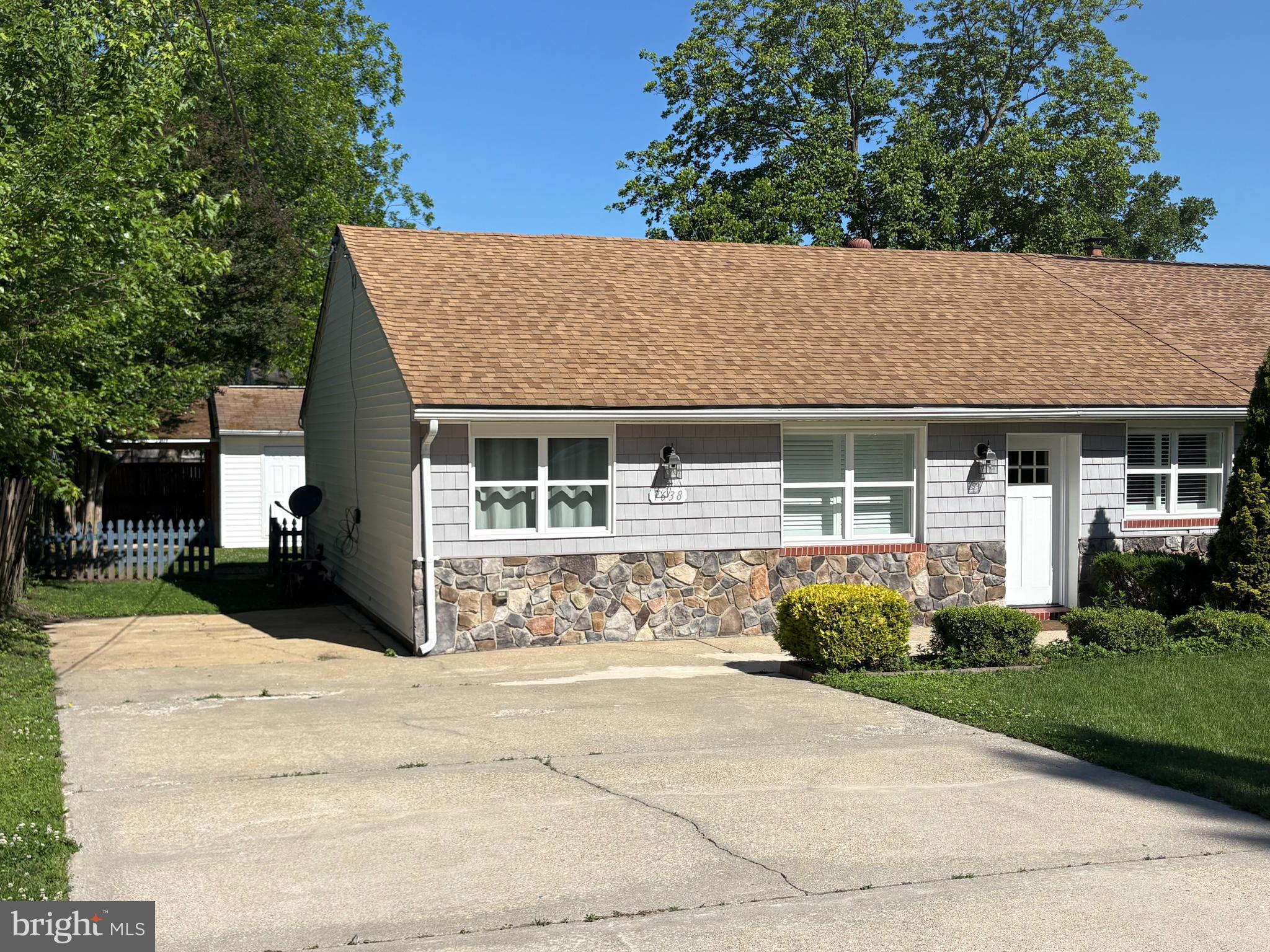 MT PLEASANT BEACH - Residential