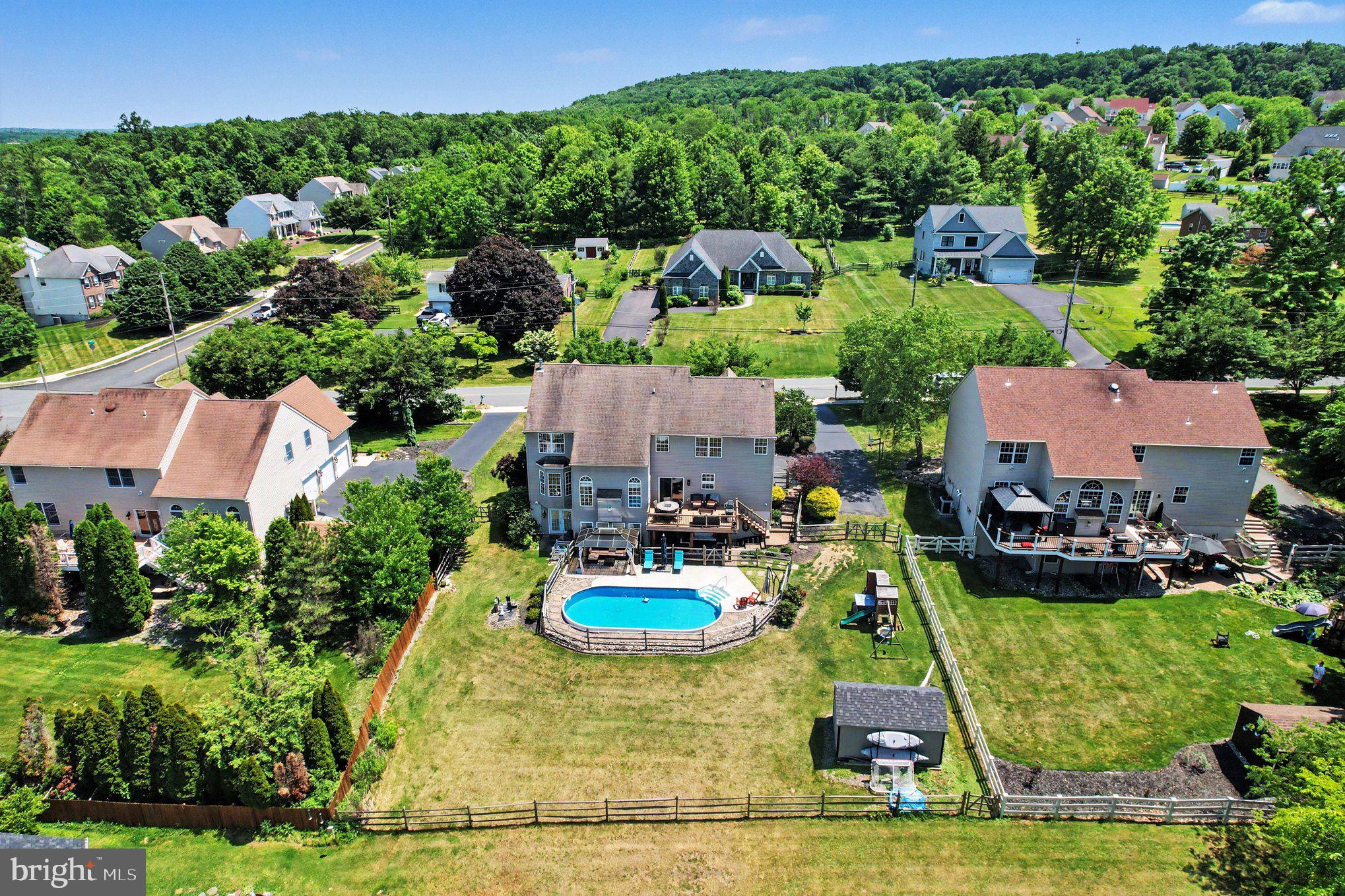 BELLA VISTA - Residential