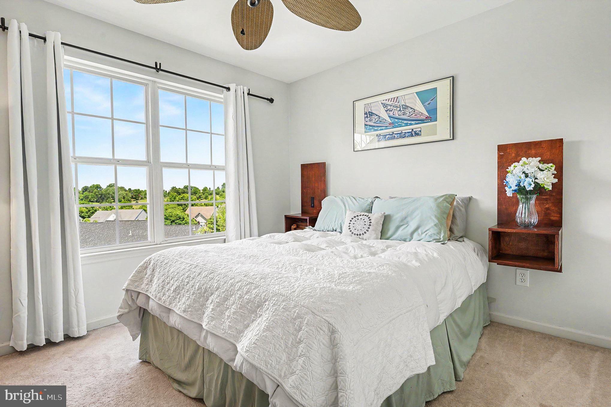 BELLA VISTA - Residential