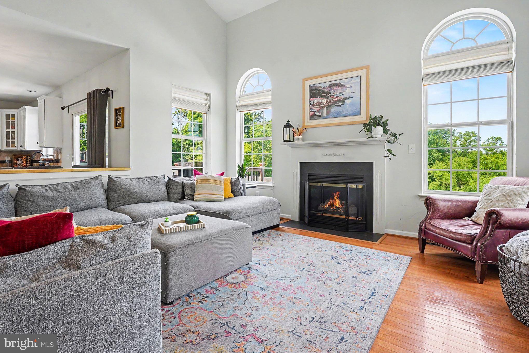 BELLA VISTA - Residential