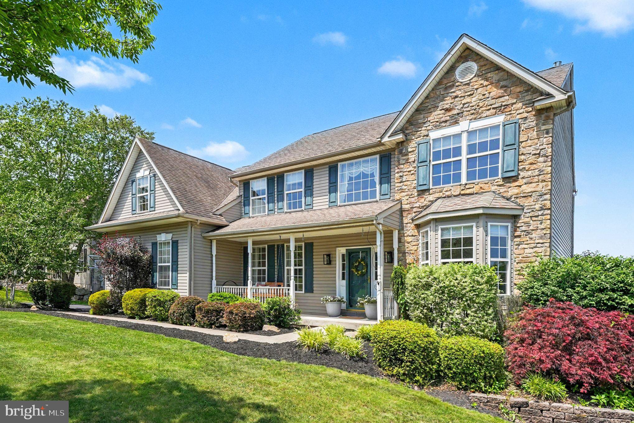 BELLA VISTA - Residential