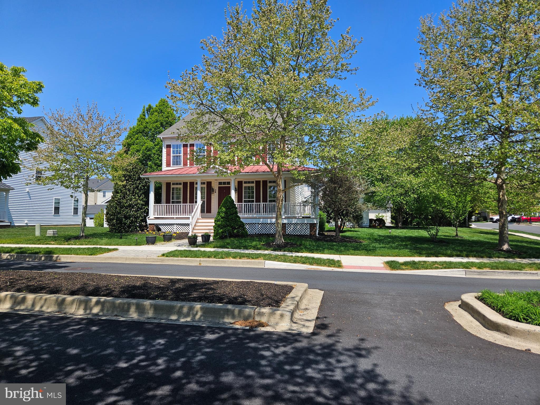 MERIDIAN CROSSING - Residential