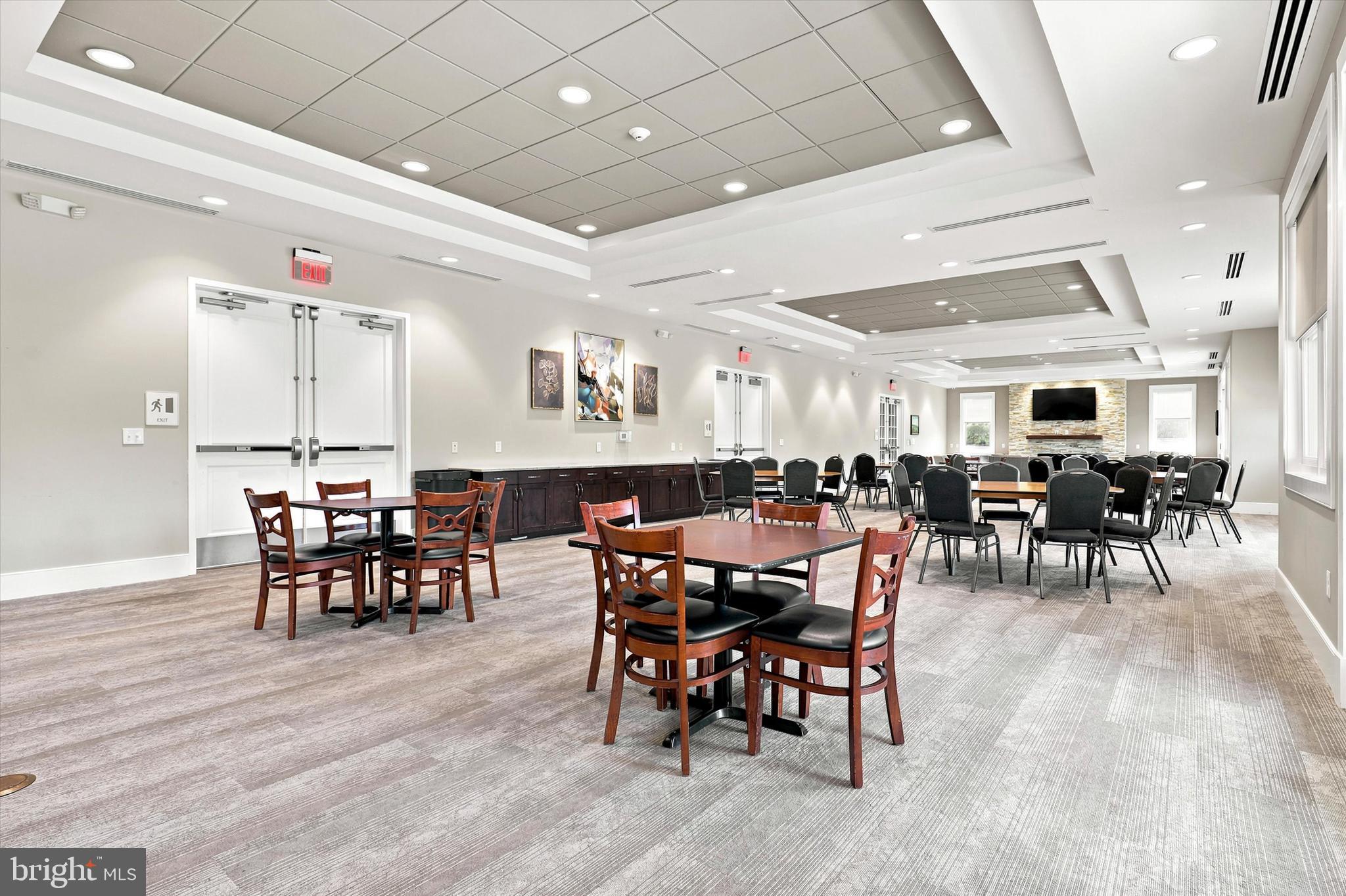 BLUE BELL CC - Residential