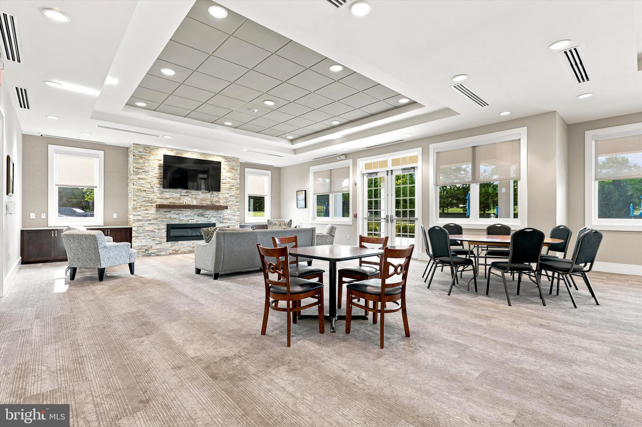 BLUE BELL CC - Residential