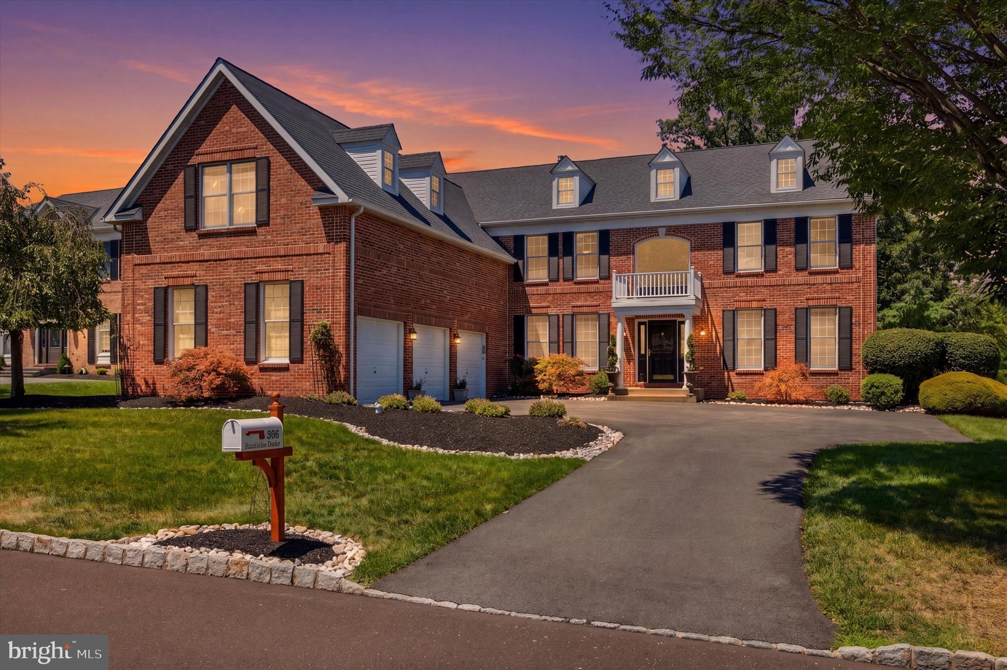 BLUE BELL CC - Residential