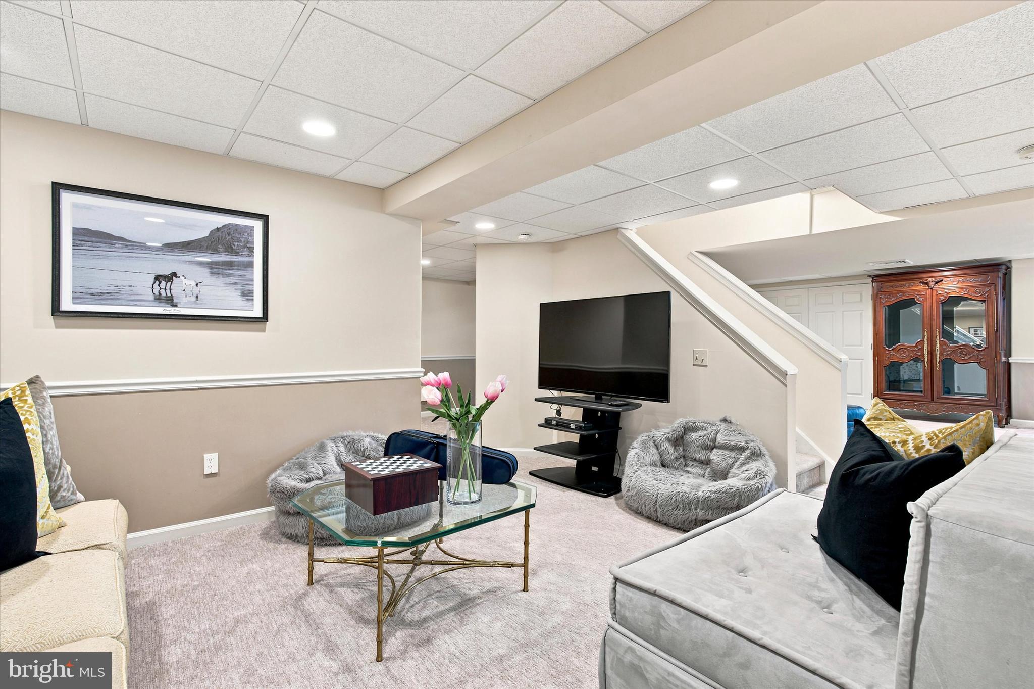 BLUE BELL CC - Residential