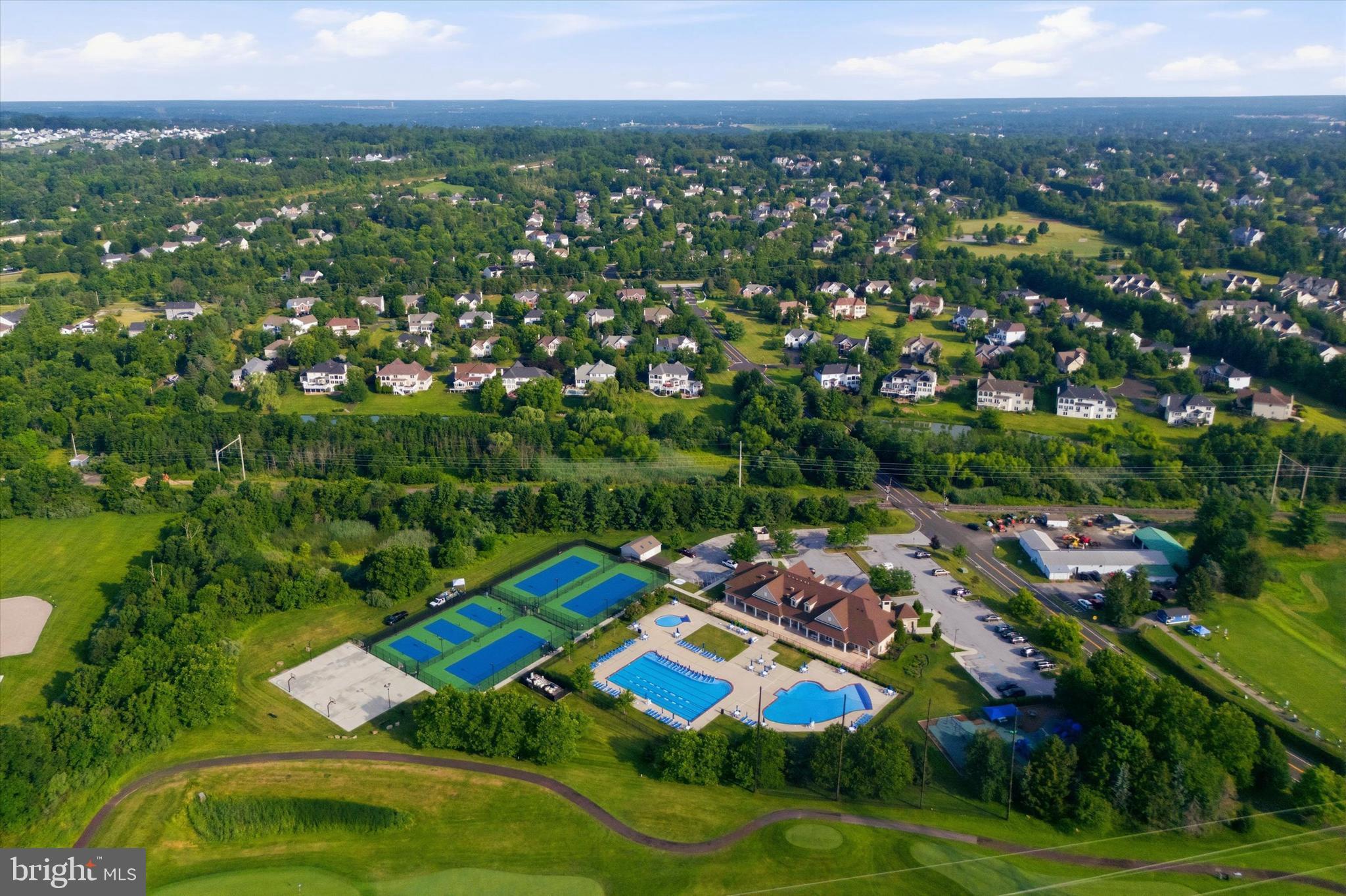 BLUE BELL CC - Residential