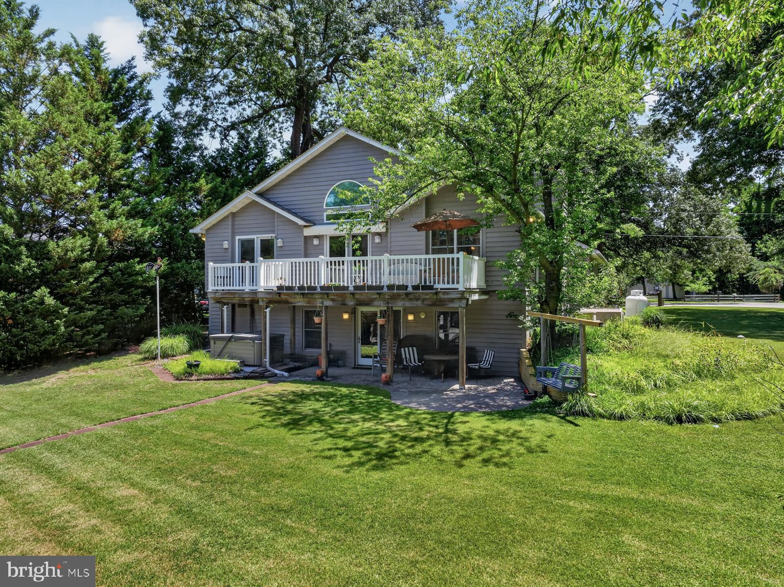 GREEN GABLES - Residential