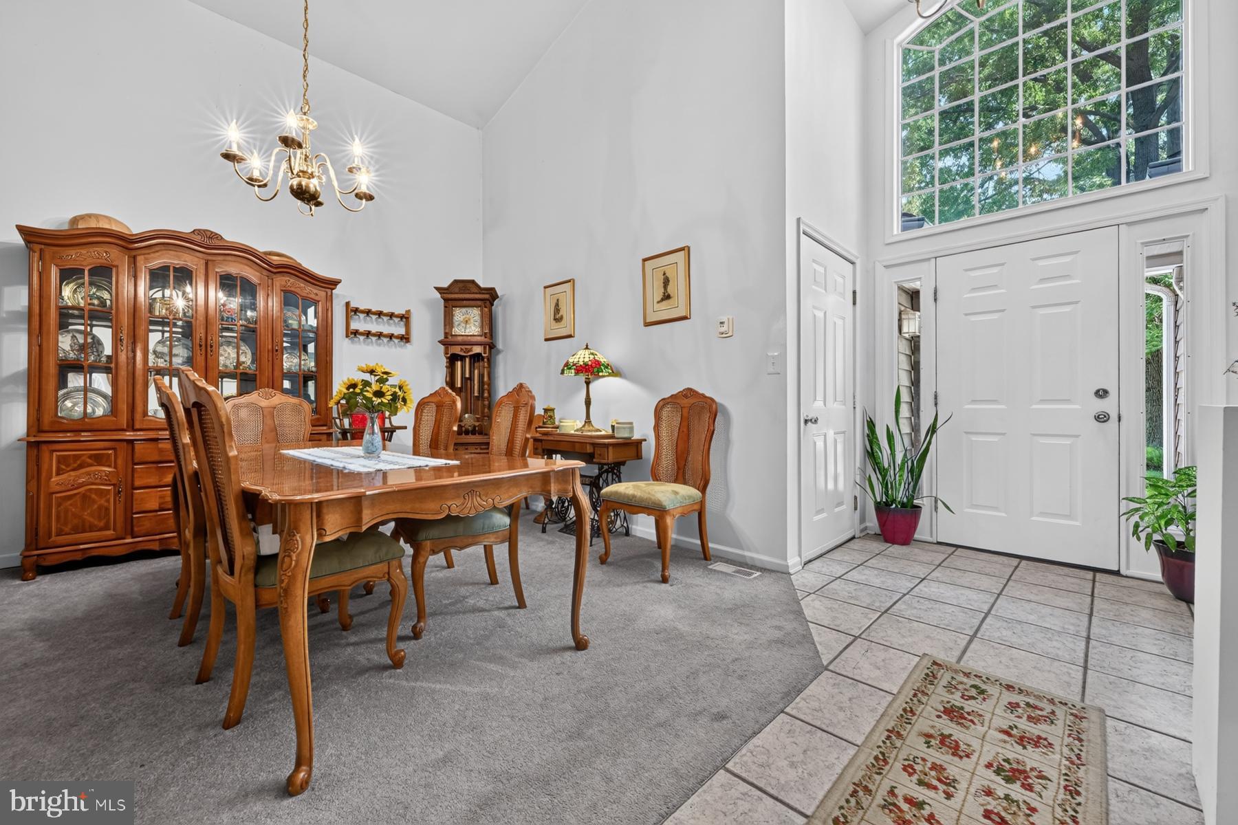 GREEN GABLES - Residential