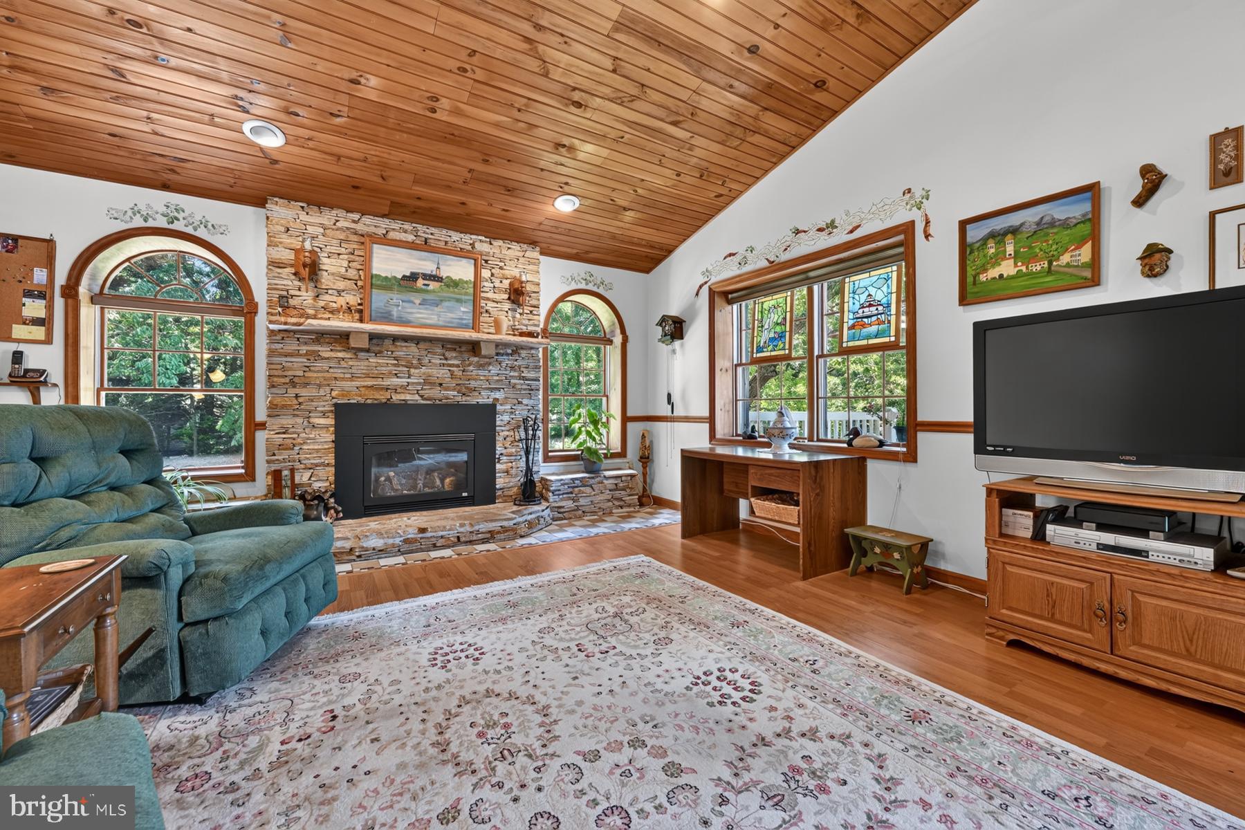 GREEN GABLES - Residential