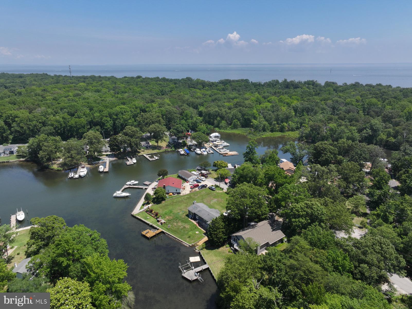 GREEN GABLES - Residential