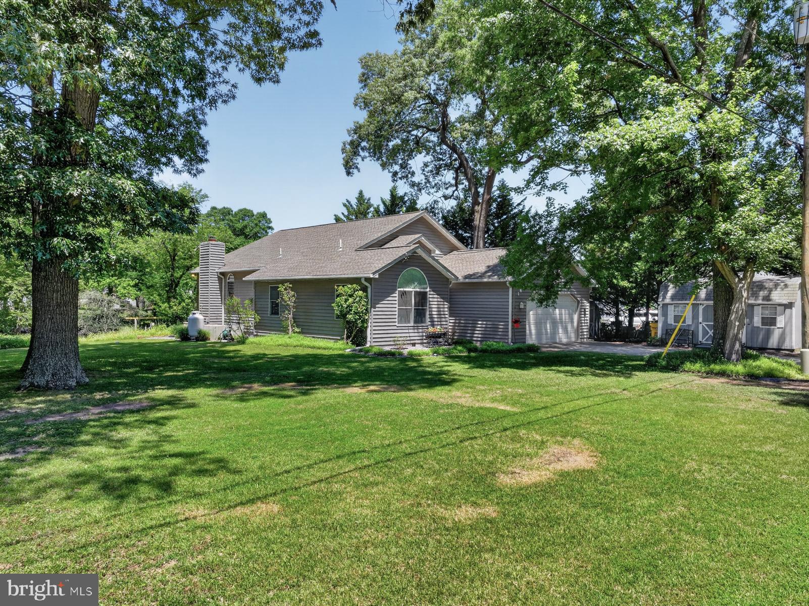 GREEN GABLES - Residential
