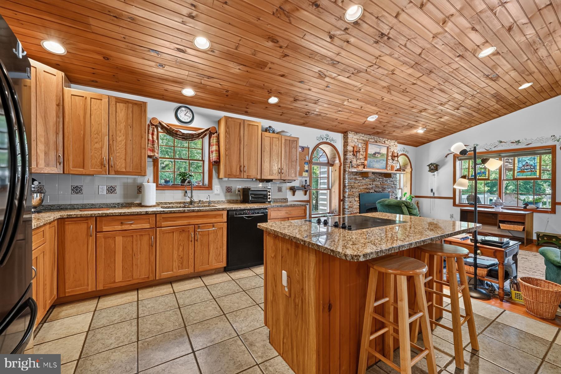 GREEN GABLES - Residential