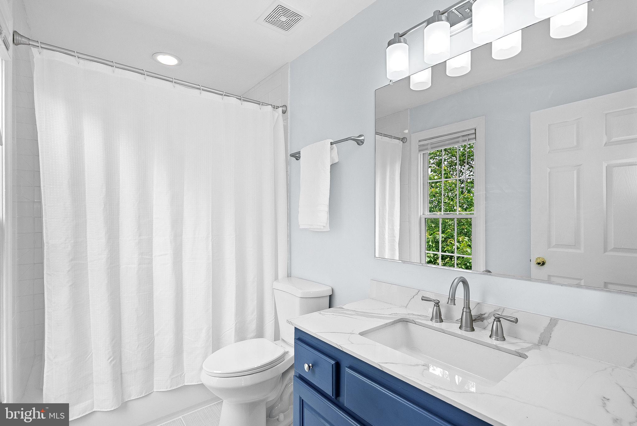 SOUTH RIDING - Residential