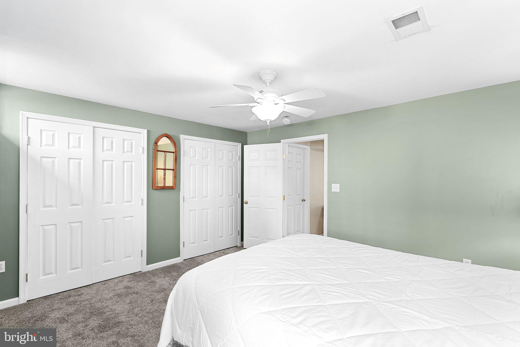 SOUTH RIDING - Residential