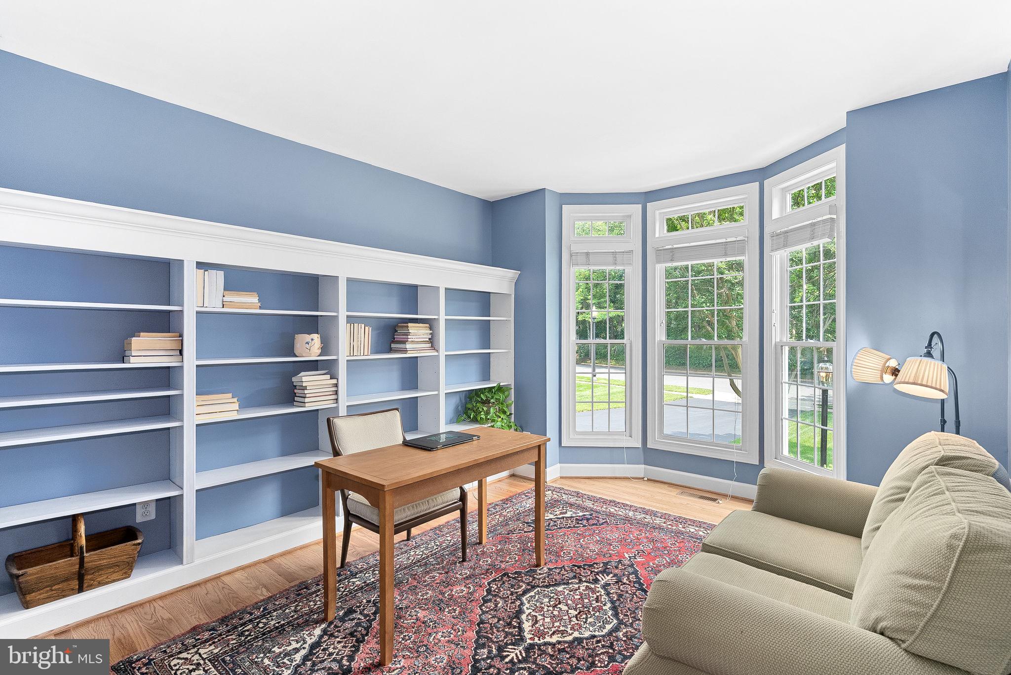 SOUTH RIDING - Residential